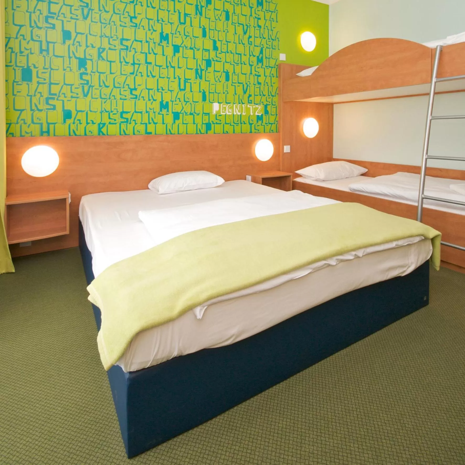 Bed in Hotel Fränkische Schweiz-Pegnitz