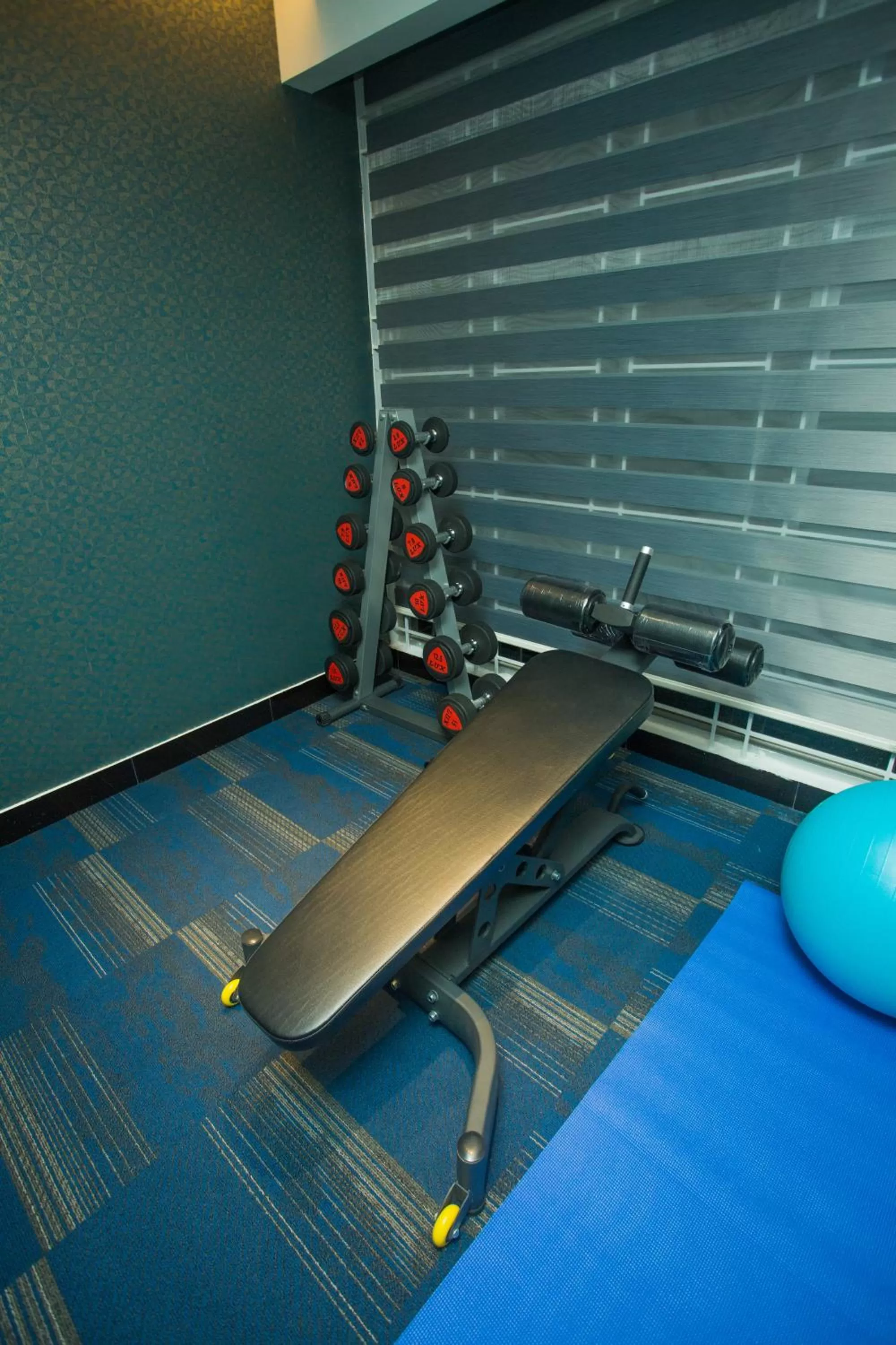 Fitness centre/facilities in Hotel Omni Residency Dhaka