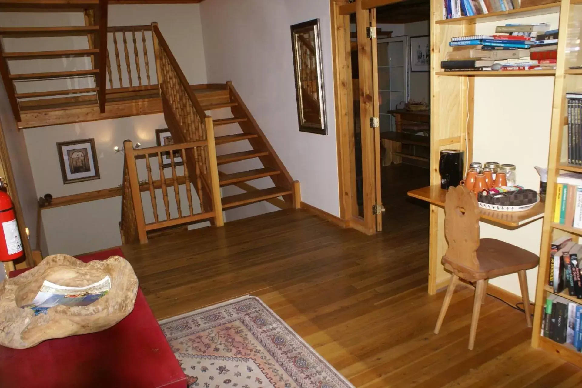 Dining Area in Alpenglow Bed and Breakfast