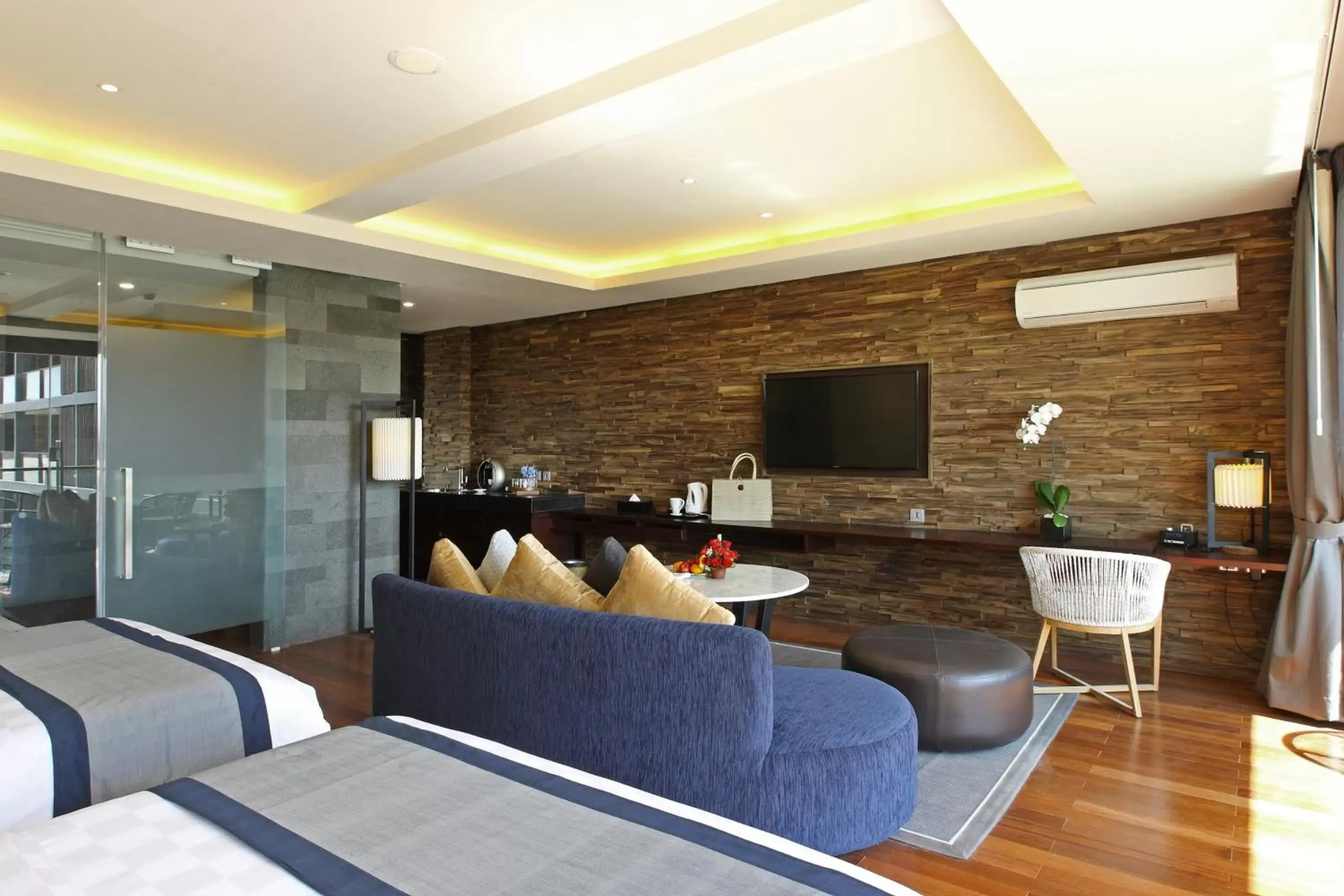 TV and multimedia, Seating Area in Watermark Hotel & Spa Bali