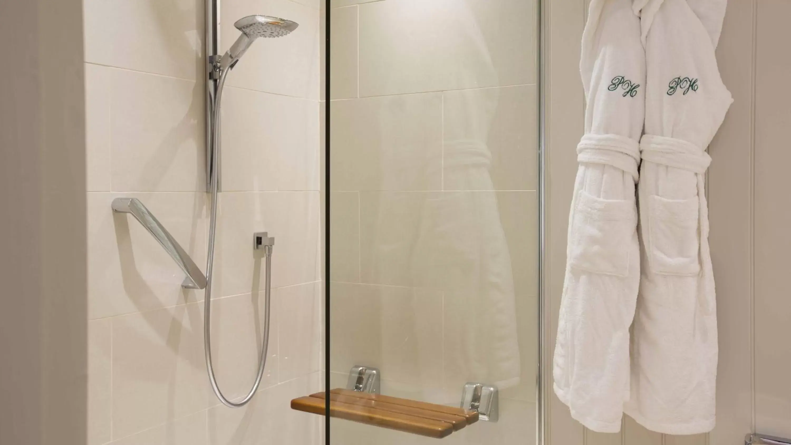 Bathroom in The Priory Hotel