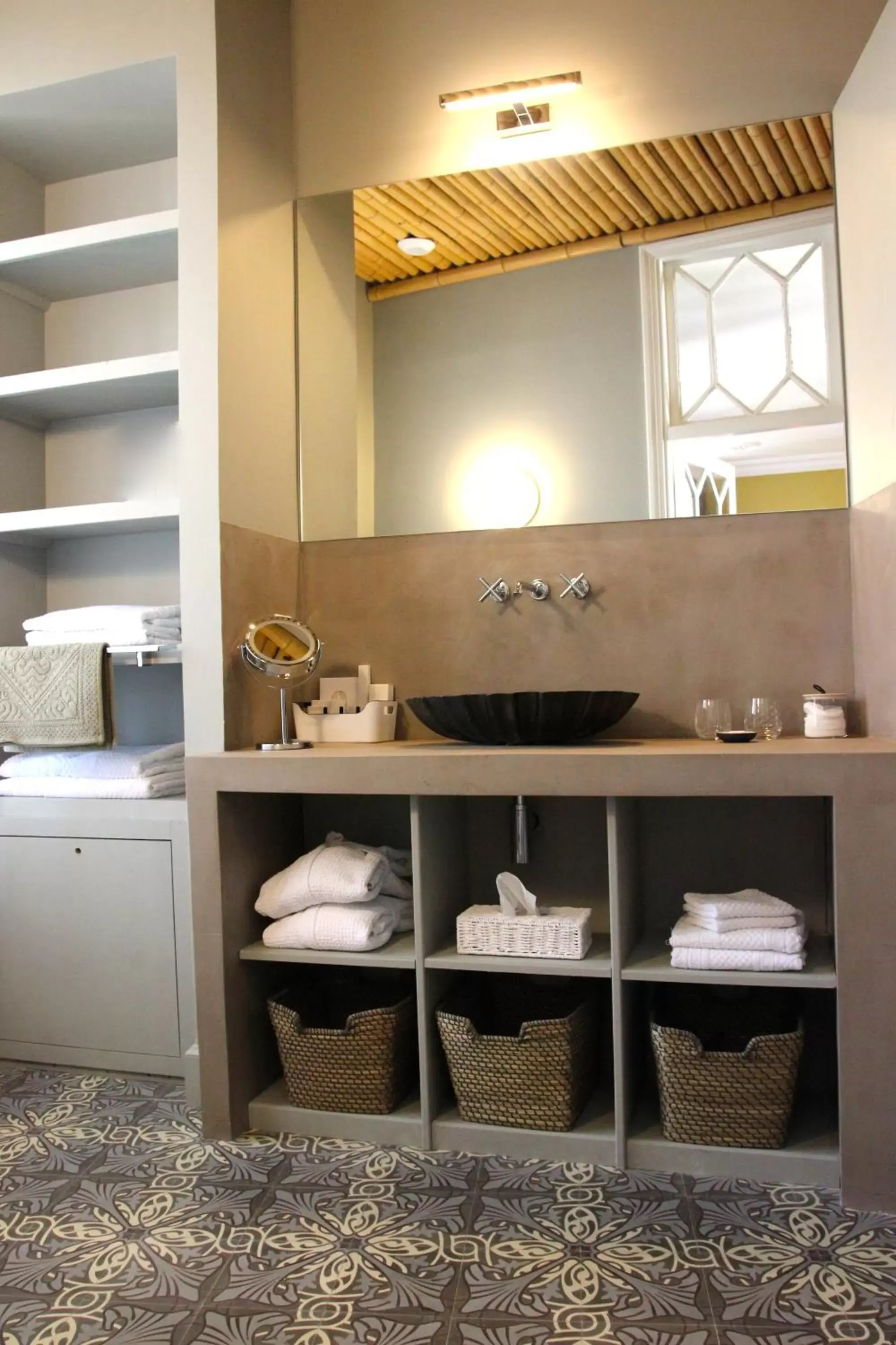 Bathroom in La Divine Comédie-Suites Deluxe