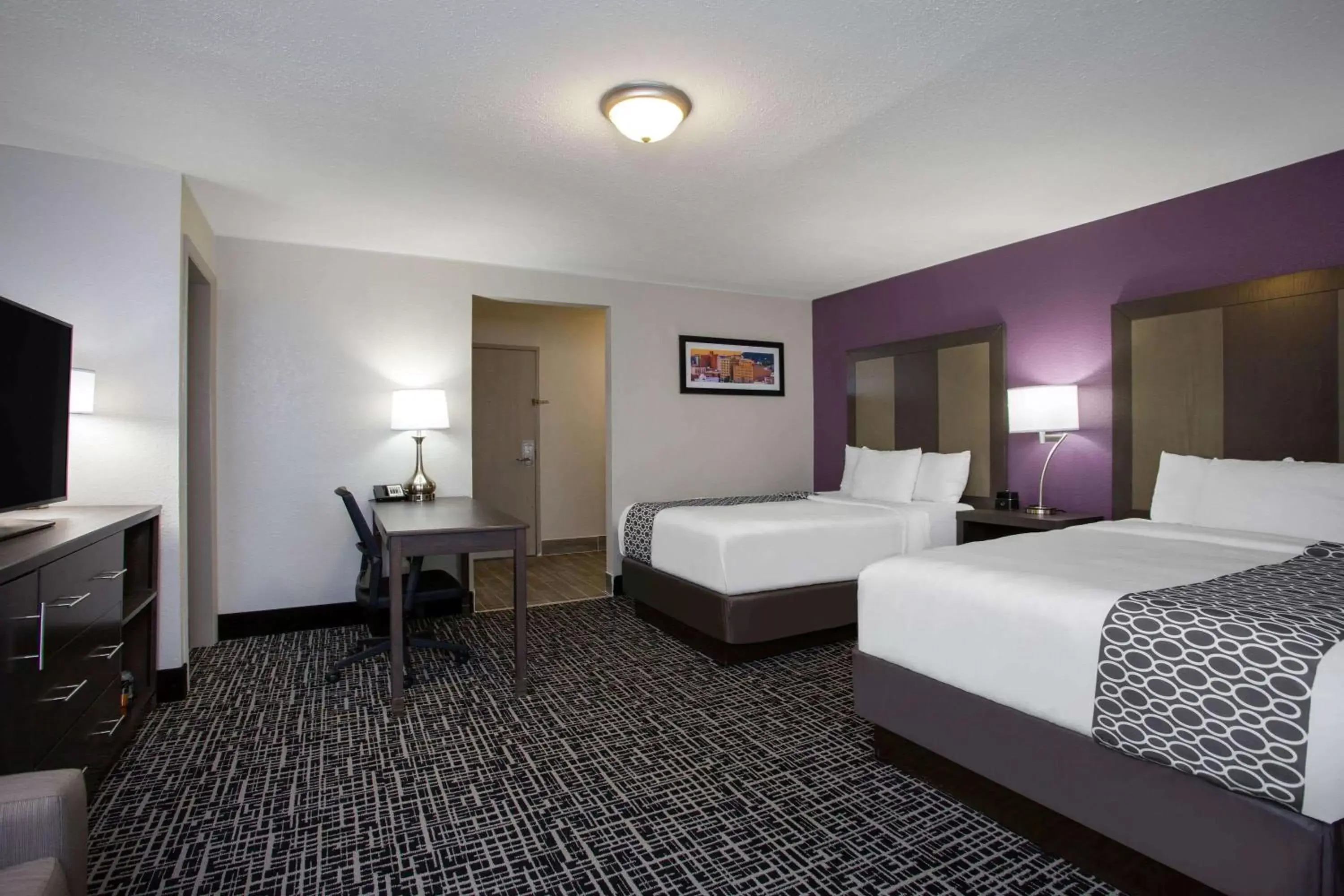 Photo of the whole room in La Quinta Inn by Wyndham Roanoke Salem