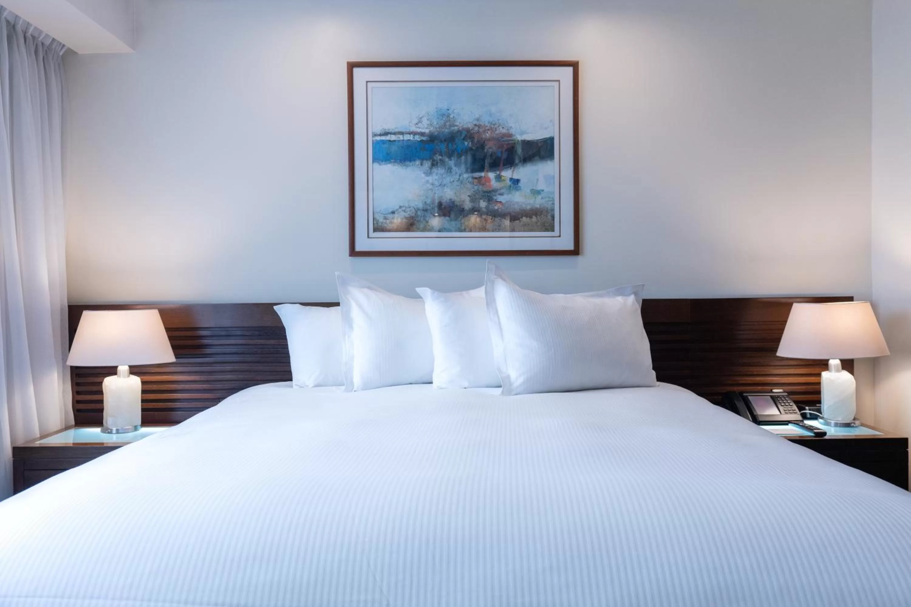 Bed in Eurobuilding Hotel & Suites Caracas