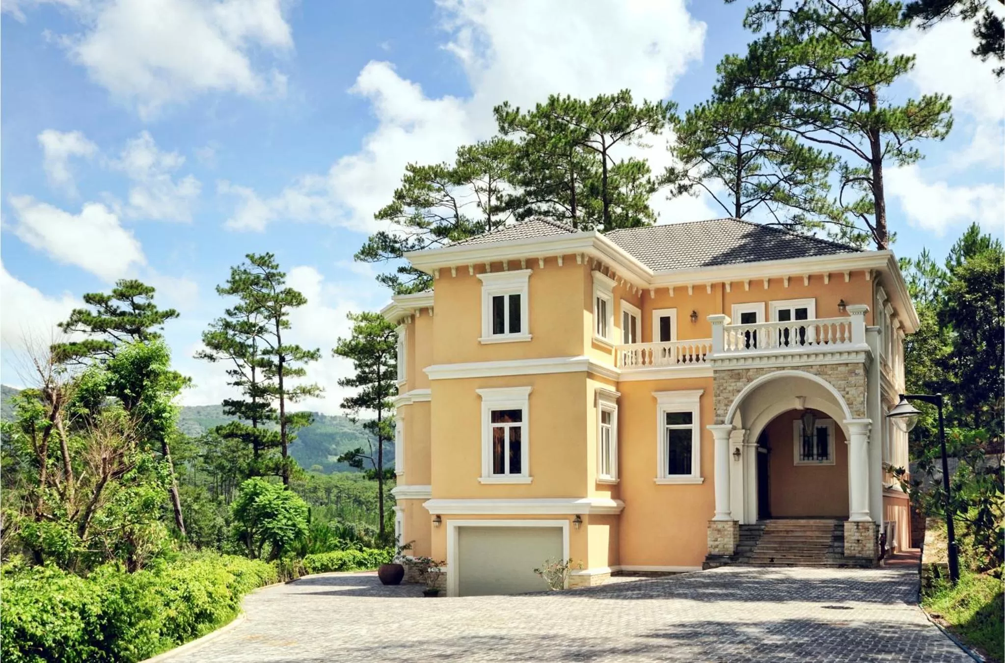 Property building in Dalat Edensee Lake Resort & Spa