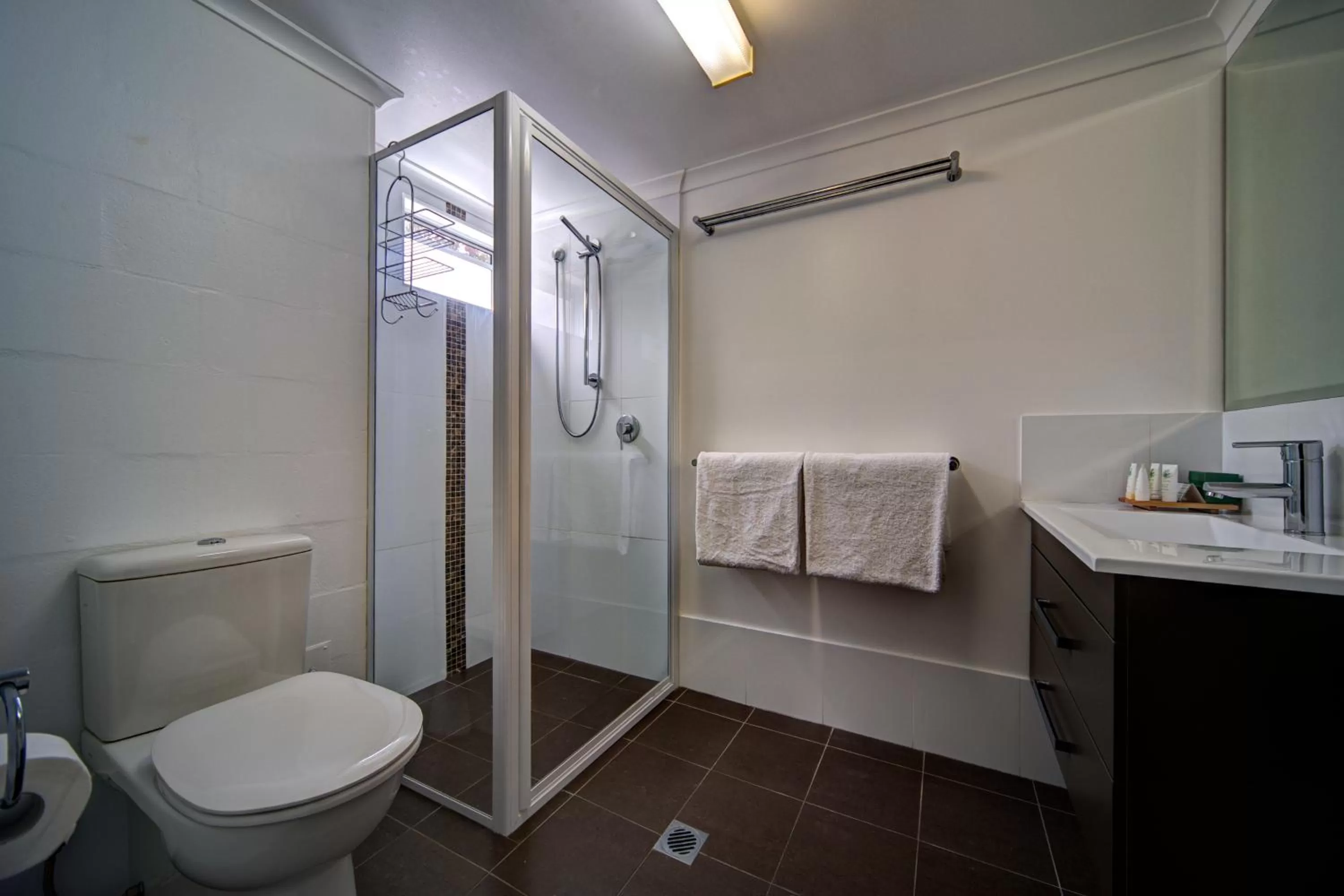 Bathroom in Albacore Apartments