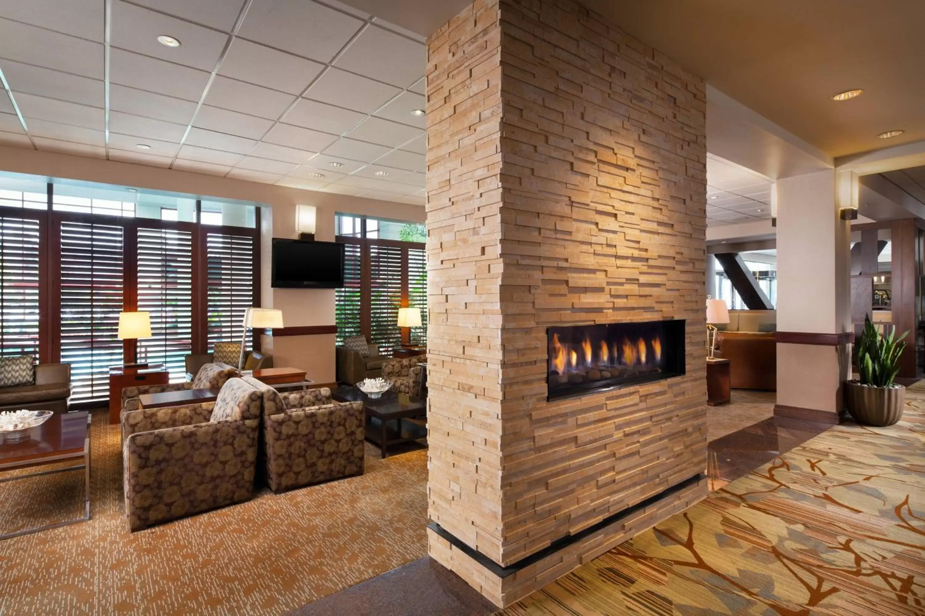 Lobby or reception in The Westin San Francisco Airport