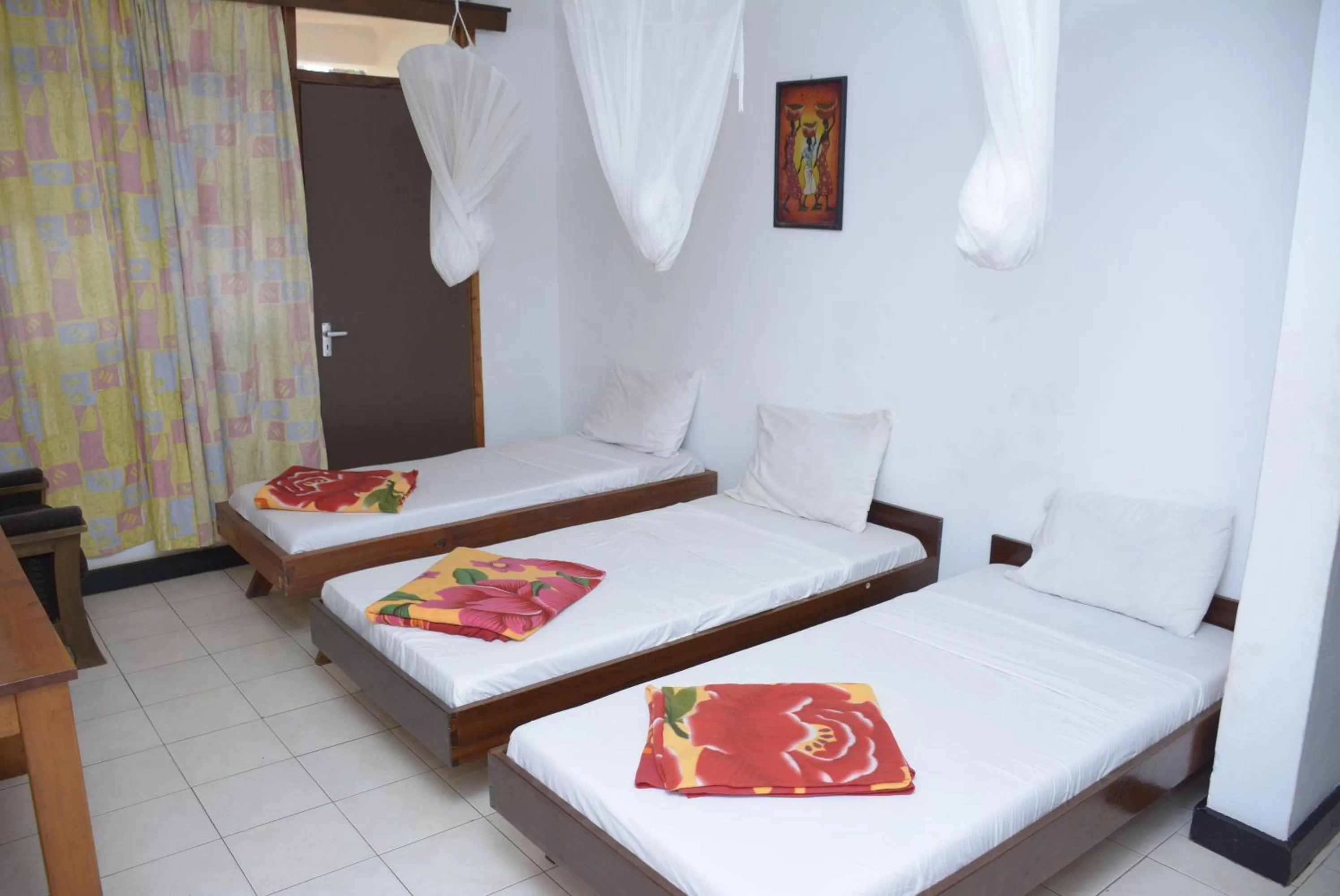 Bedroom, Bed in Keys Hotel Mbokomu Branch