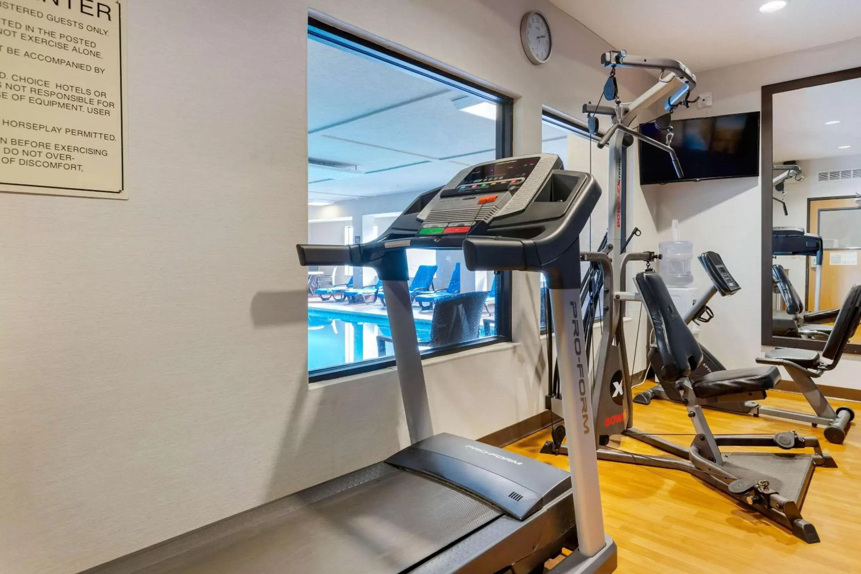 Fitness centre/facilities, Fitness Center/Facilities in Comfort Suites South Haven near I-96