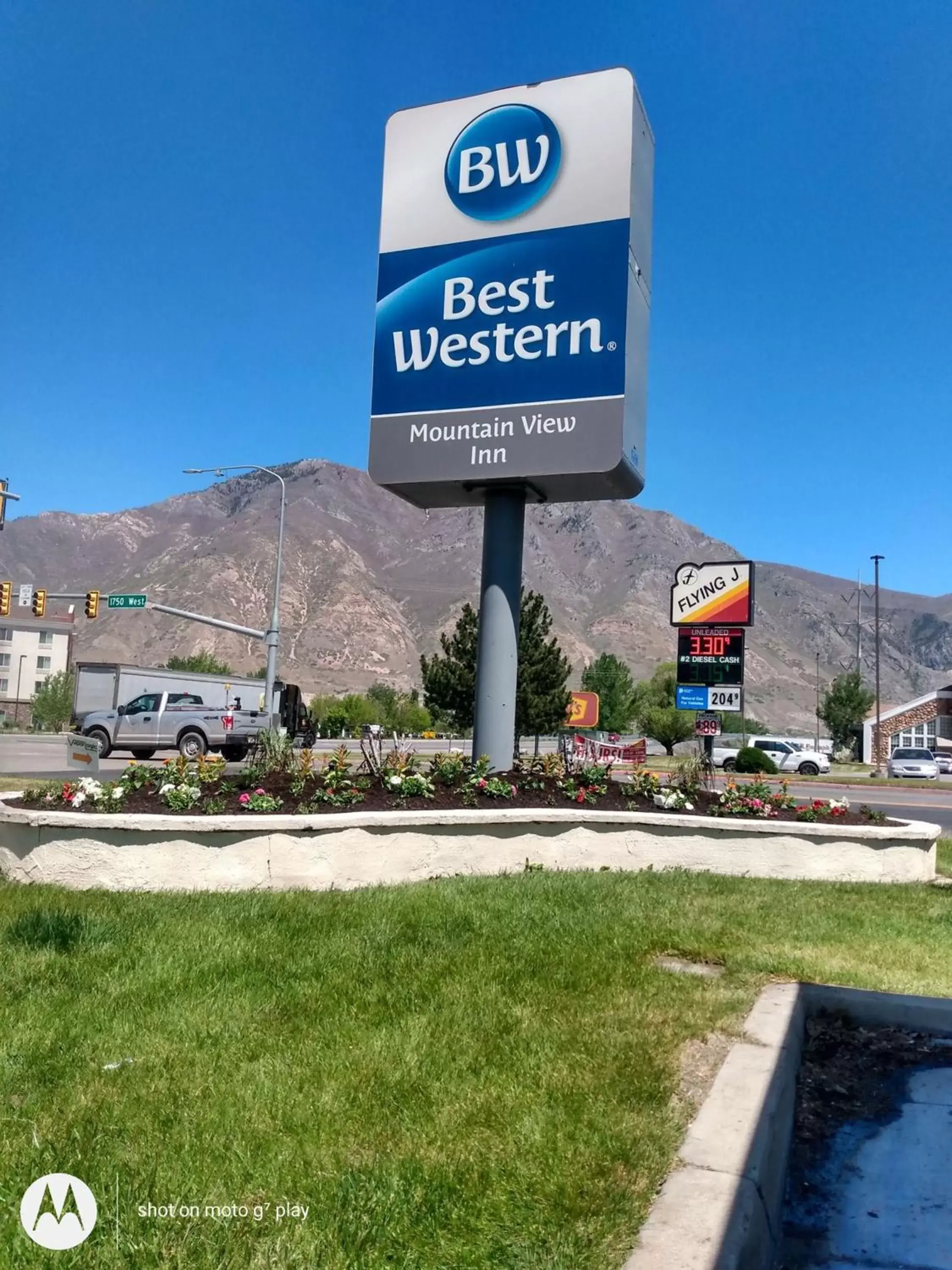Property logo or sign in Best Western Mountain View Inn