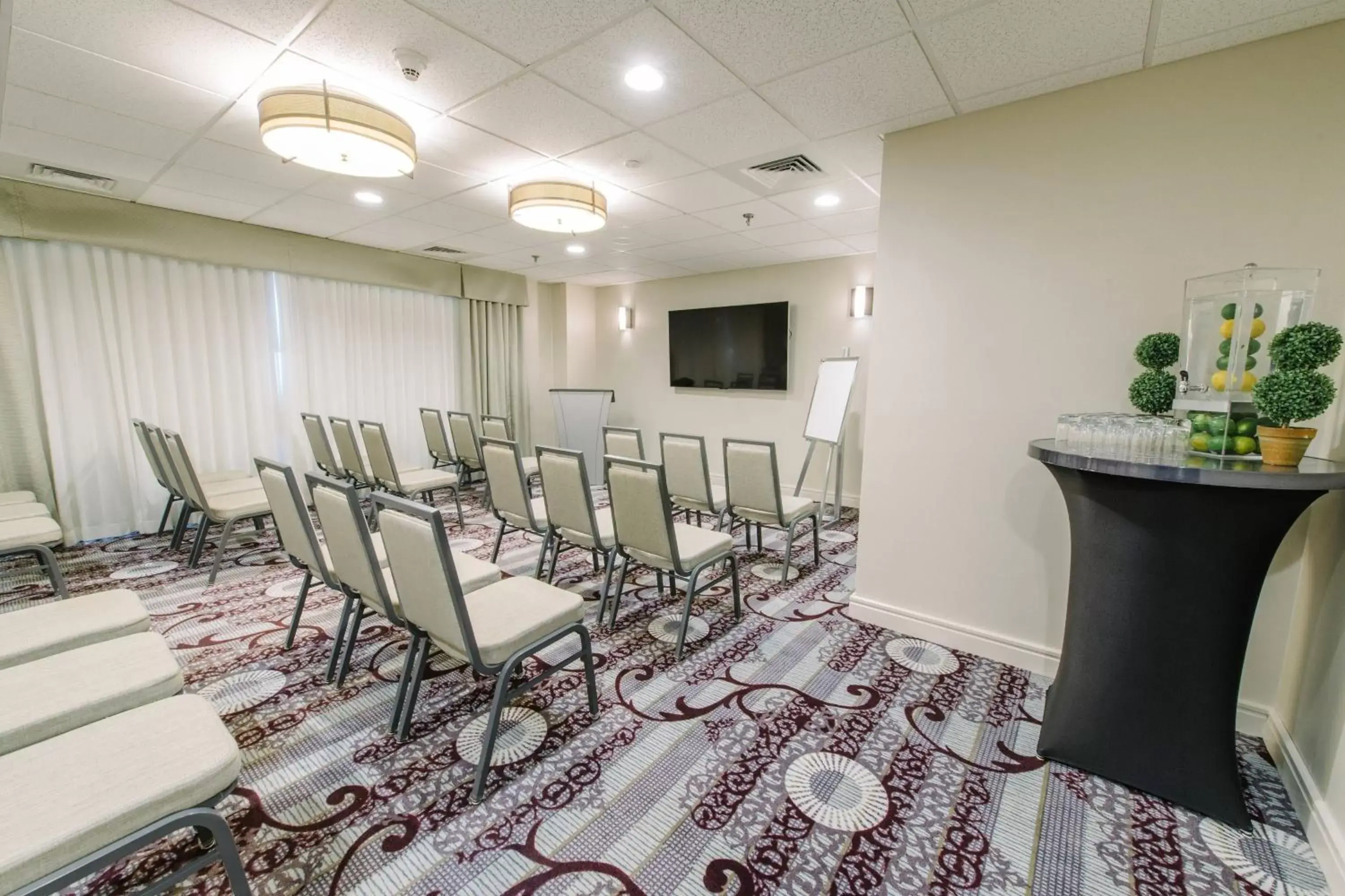 Meeting/conference room in Courtyard by Marriott Nashua