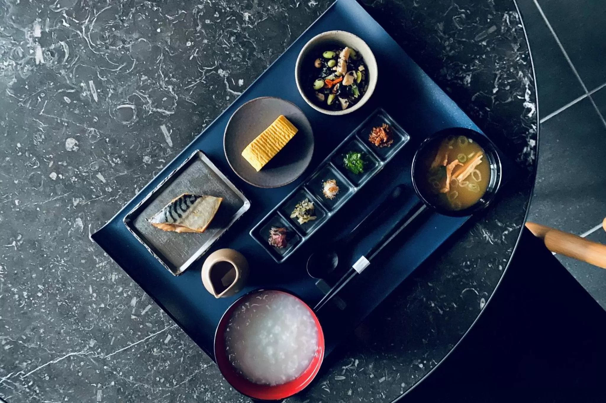 Restaurant/places to eat in hotel tou nishinotoin kyoto