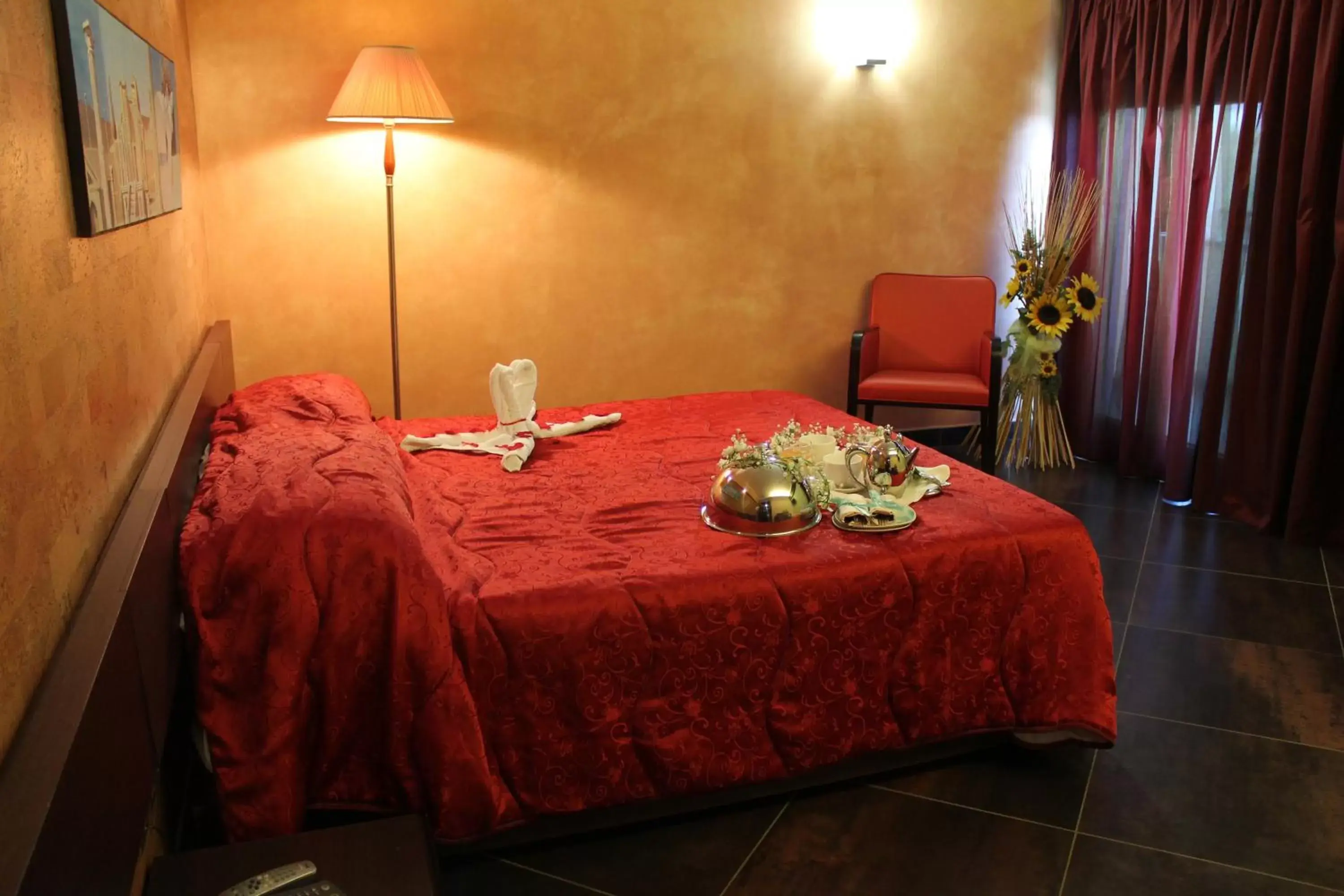 Bed in Abalon Pompei Resort