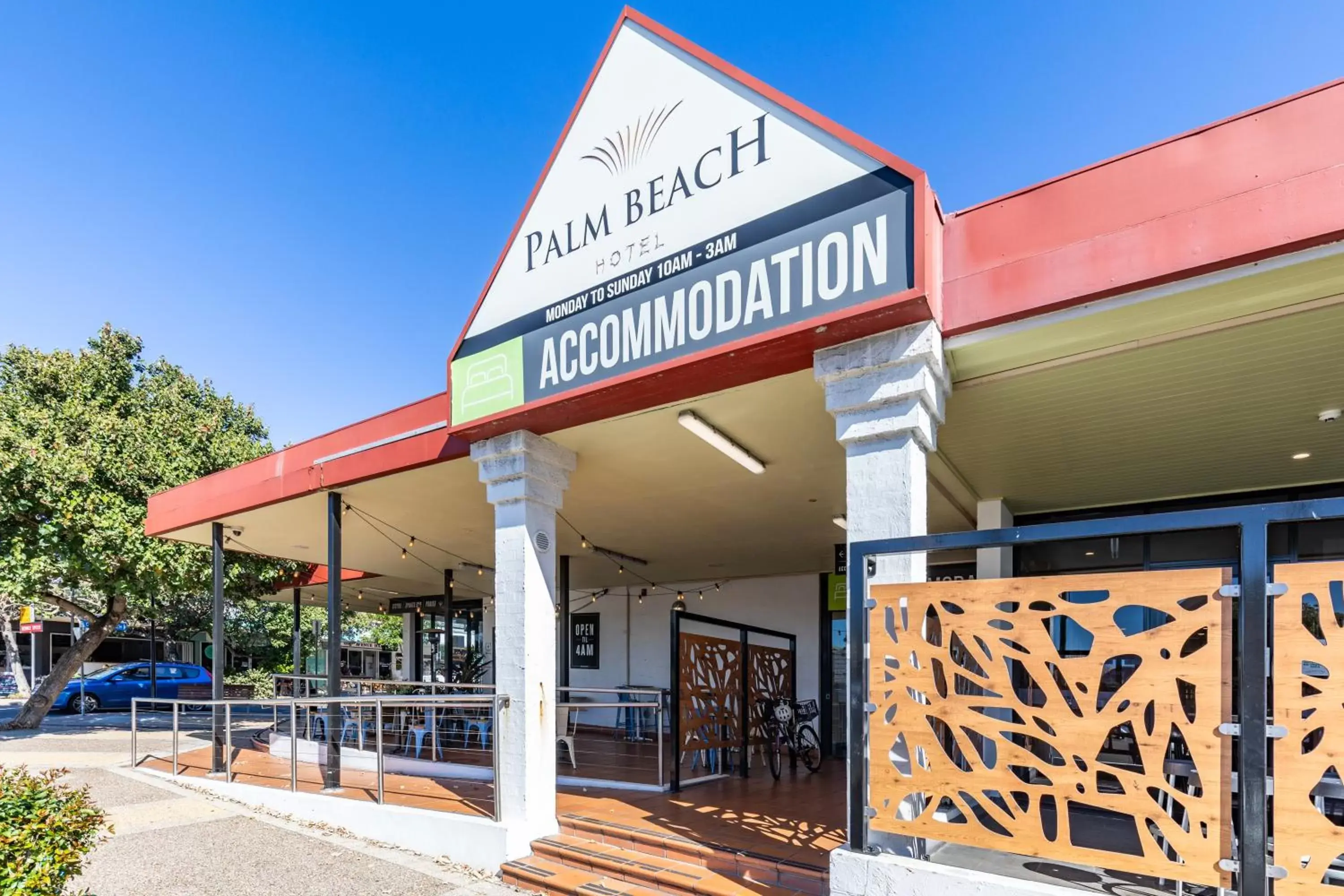 Property building in Palm Beach Hotel
