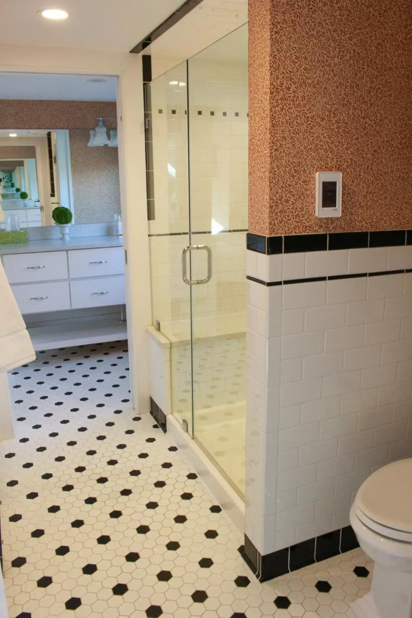 Bathroom in Mary's Land Farm