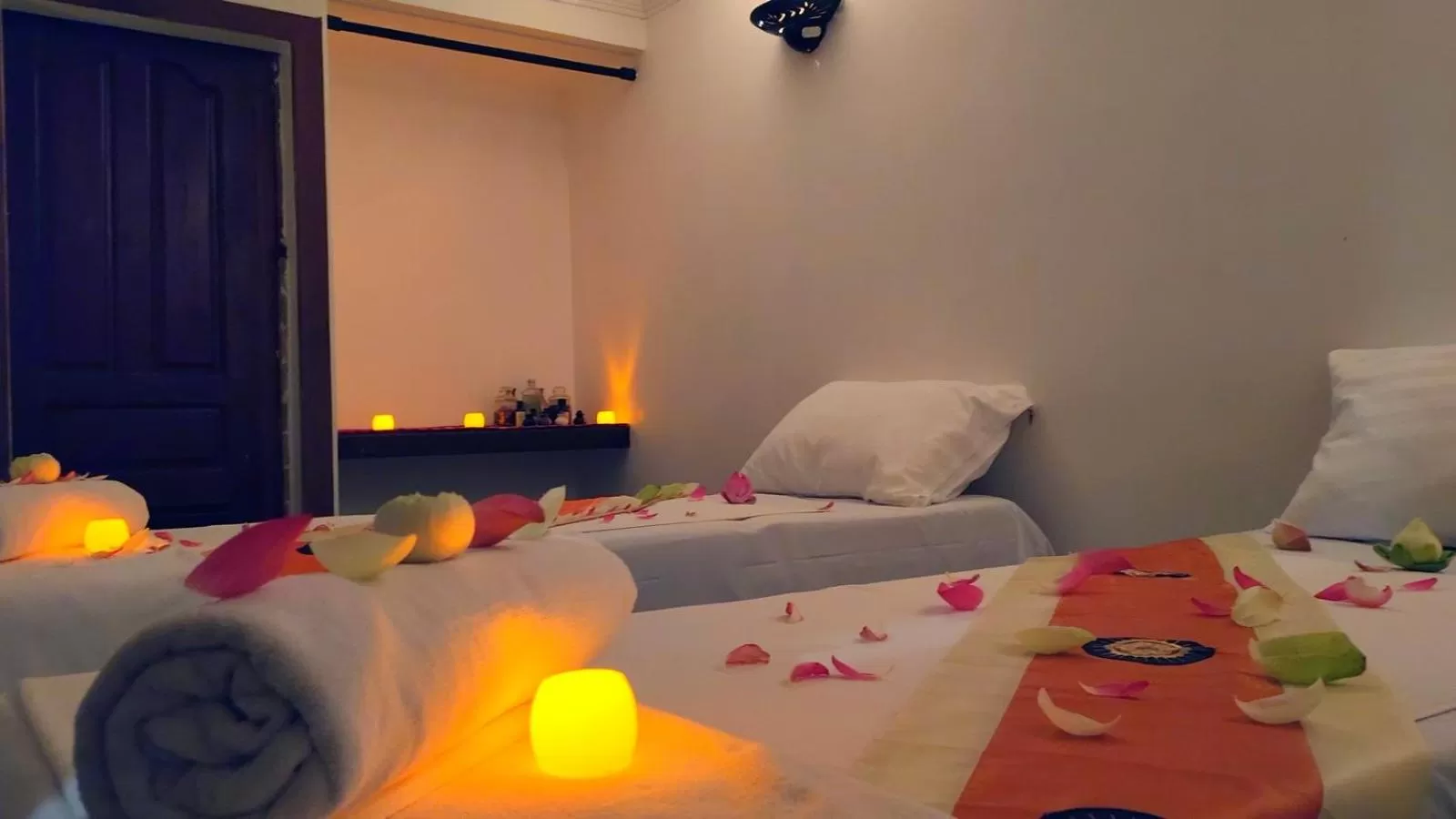 Massage, Bed in La Villa du Bonheur