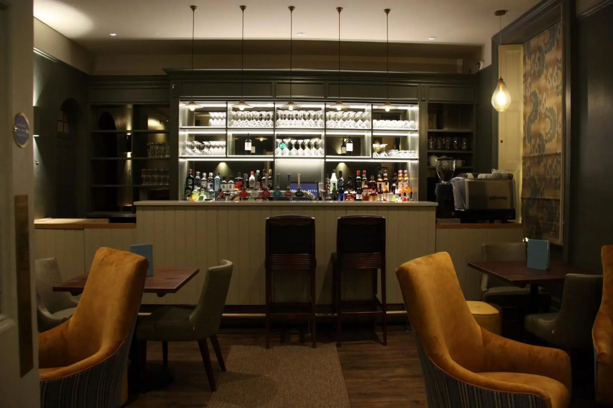 Lounge or bar, Lounge/Bar in The Bell Hotel, Saxmundham