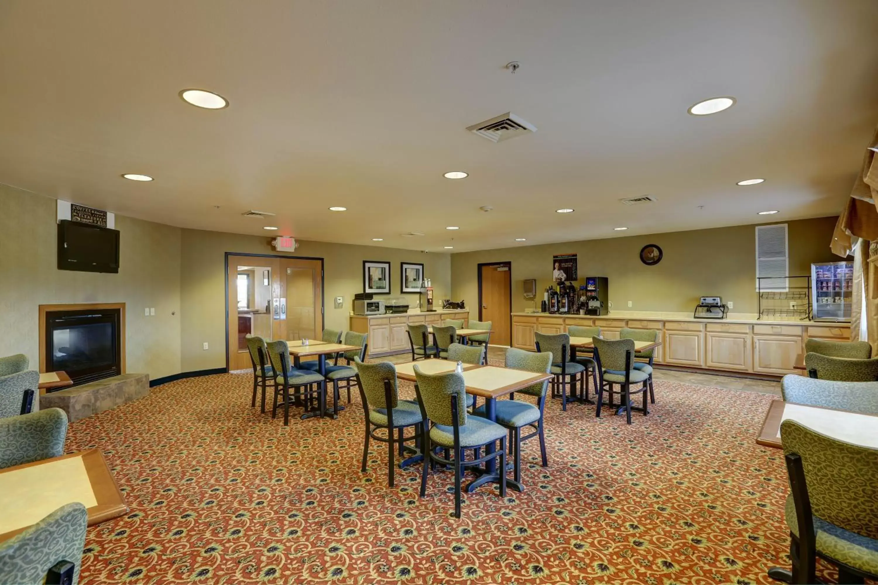 Restaurant/Places to Eat in Boarders Inn & Suites by Cobblestone Hotels - Shawano