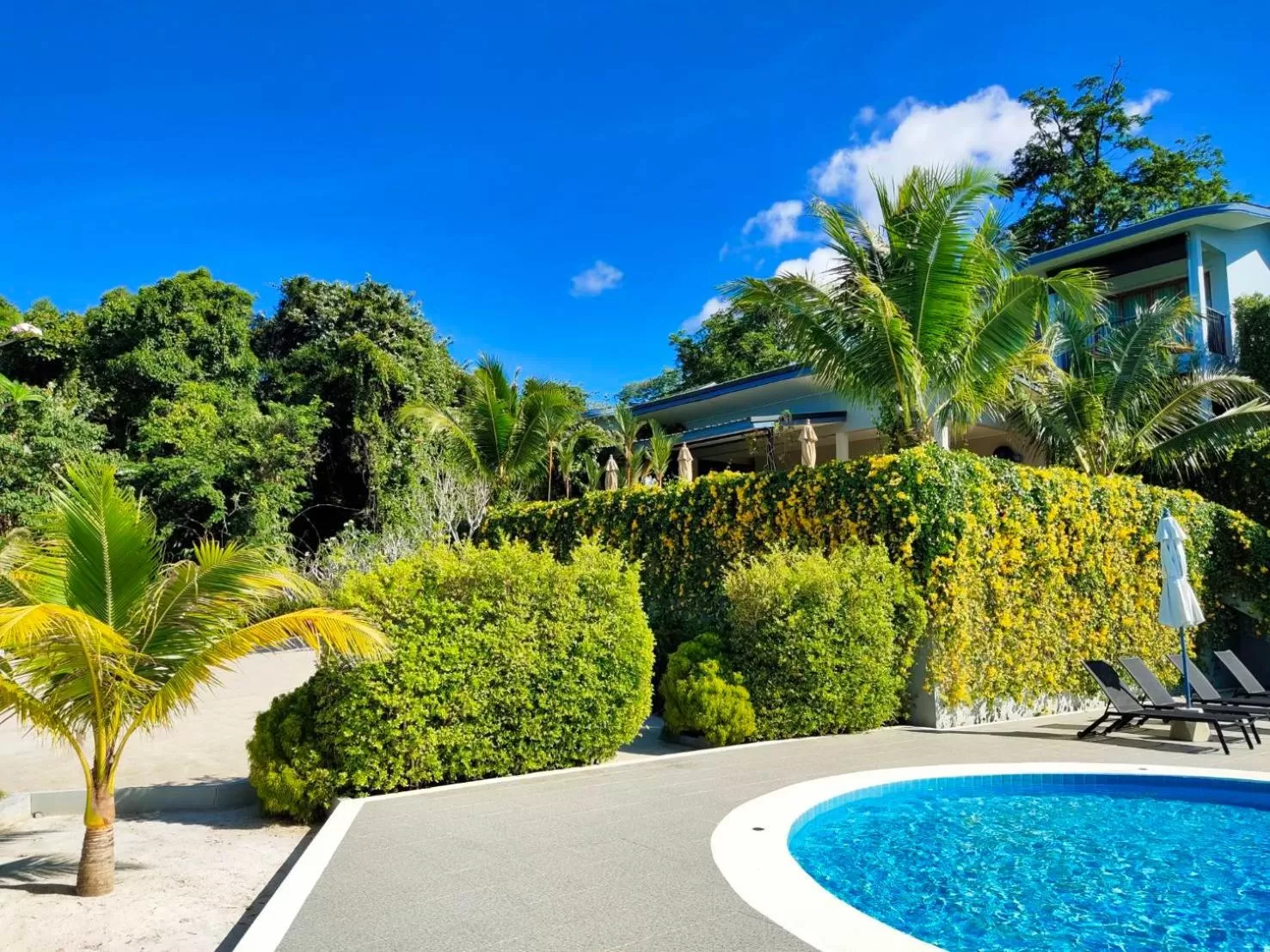 Khaolak Blue Sky Villa