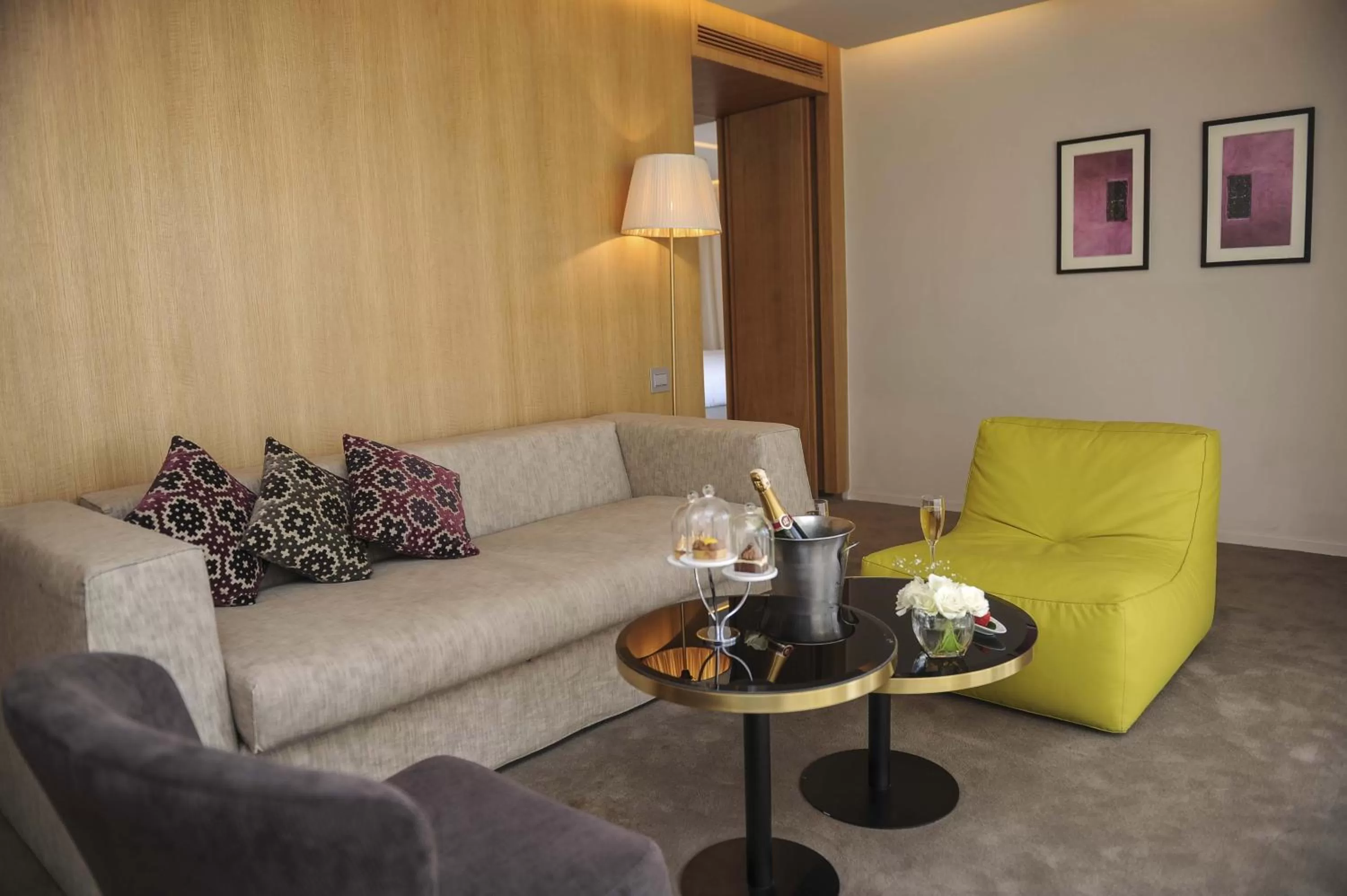 Seating area in Sofitel Marrakech Lounge and Spa