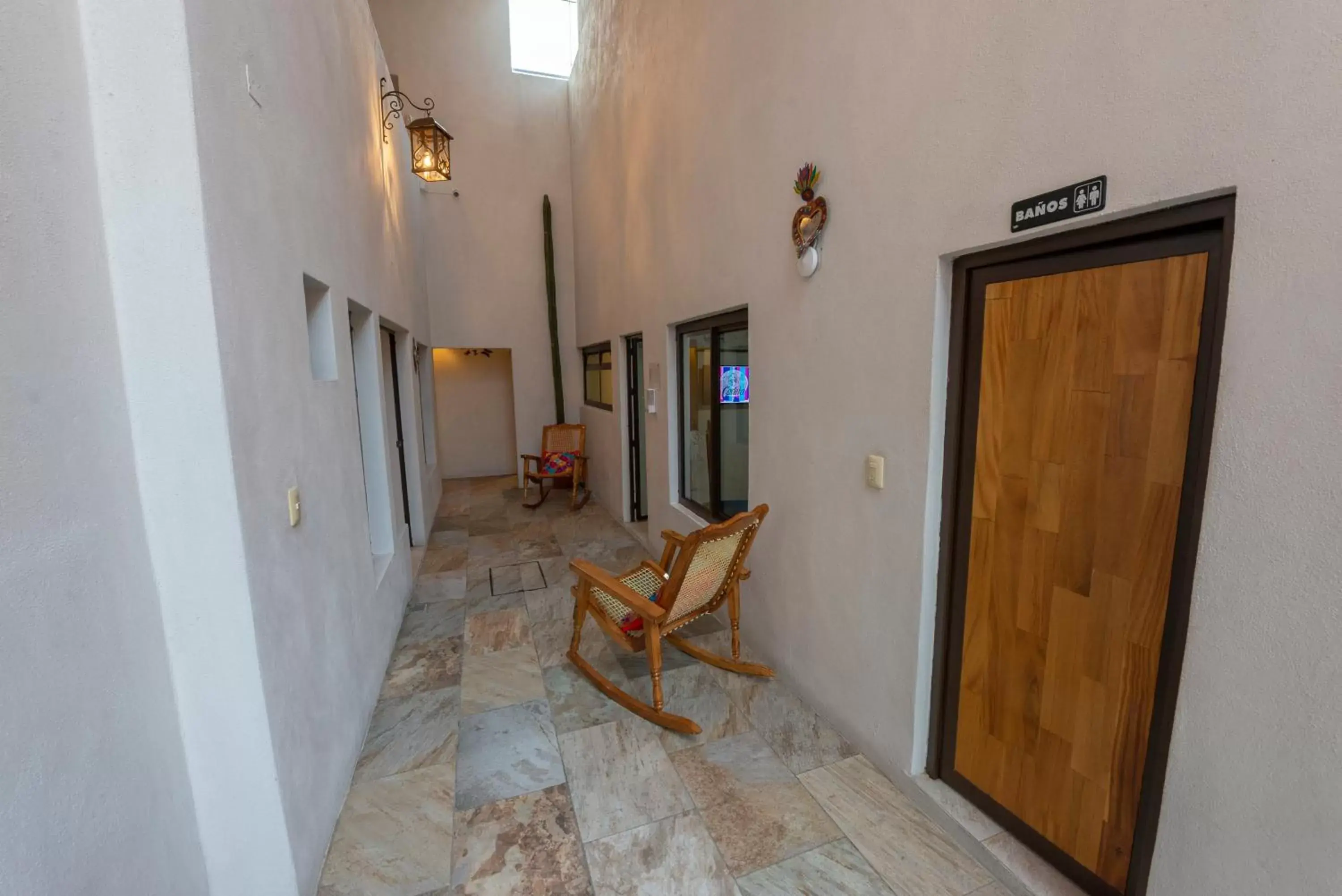 Inner courtyard view in La Casa Carlota