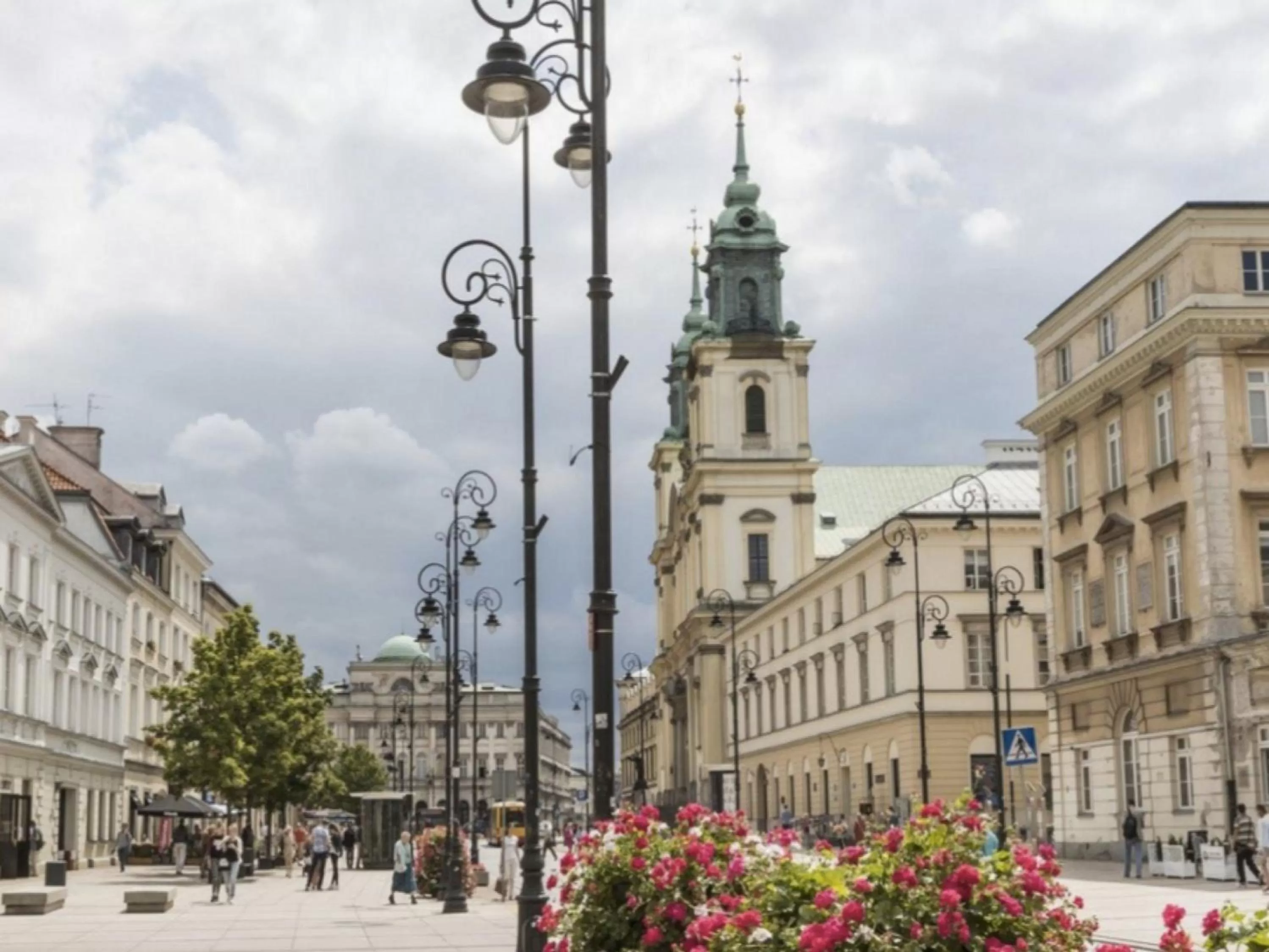 Neighbourhood in Hotel Teatro Boutique Old Town - Destigo Hotels