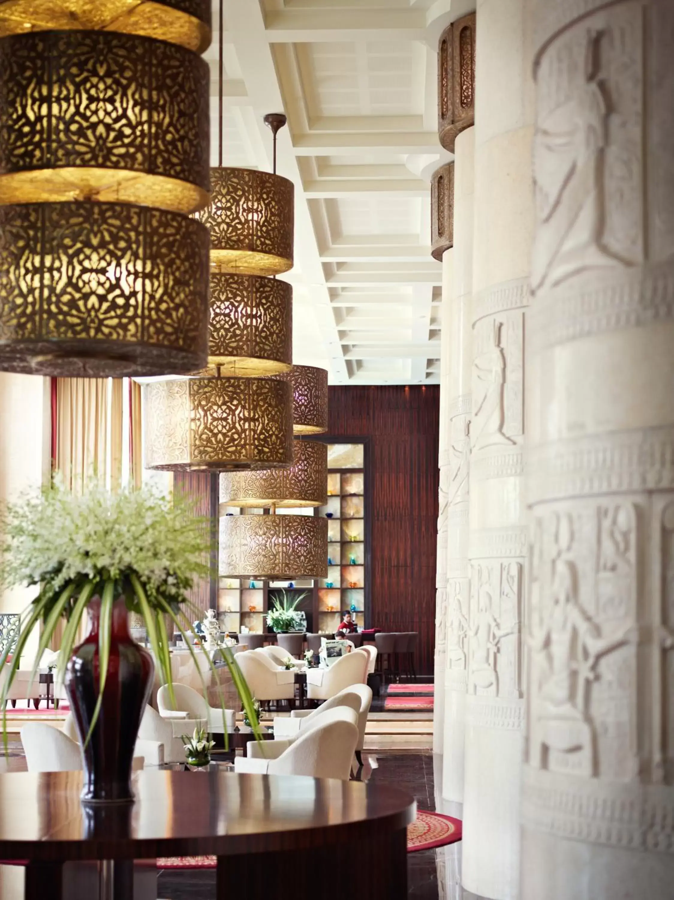Lobby or reception, Restaurant/Places to Eat in Raffles Dubai