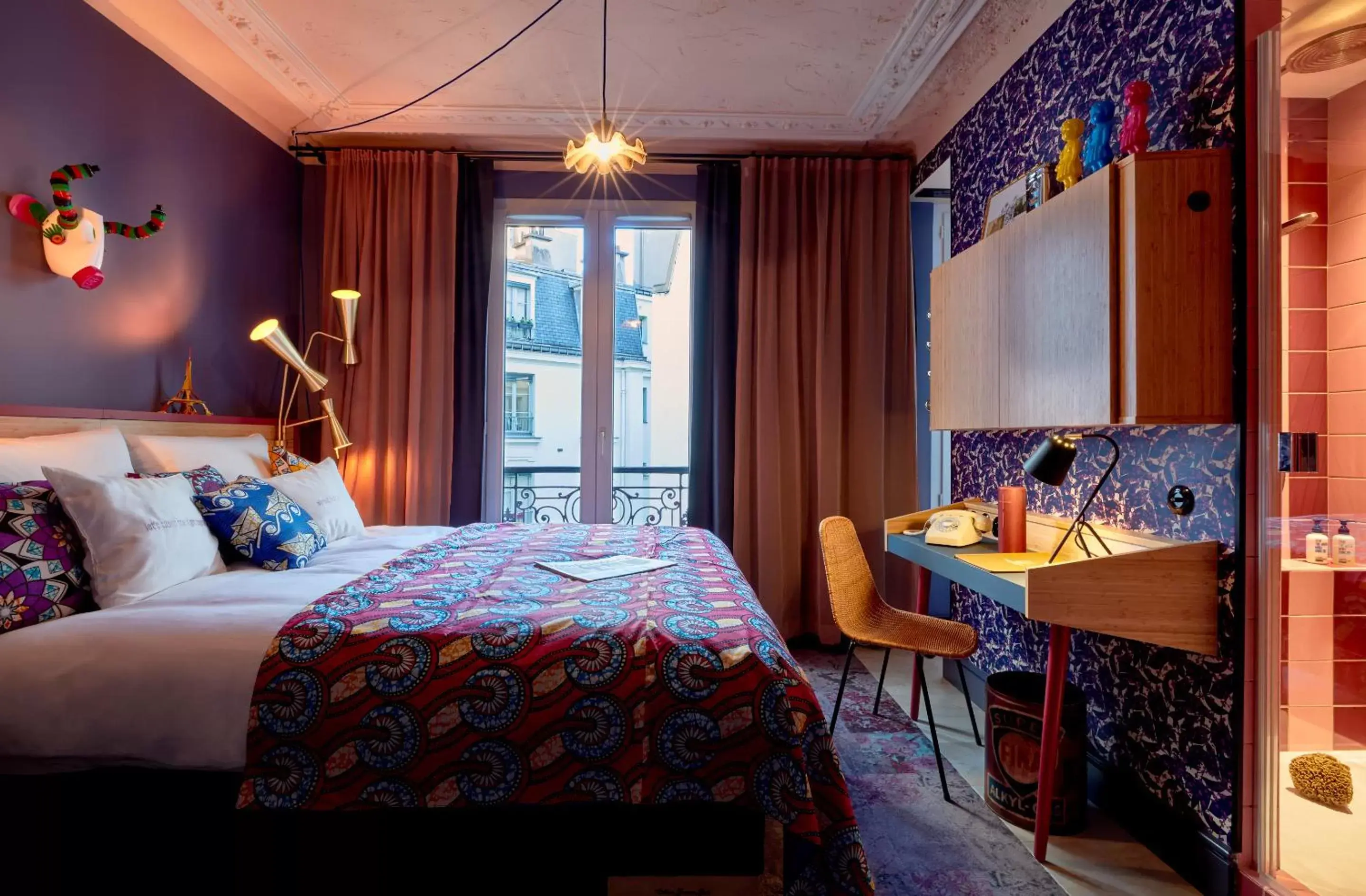 Bedroom in 25hours Hotel Terminus Nord