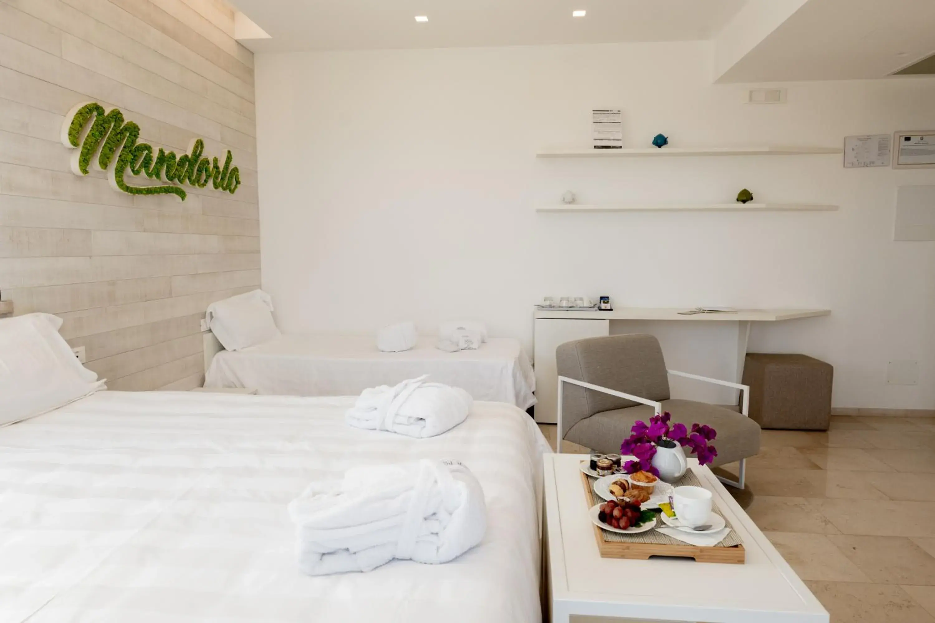 Junior Suite with Sea View in San Lorenzo Boutique Hotel & SPA