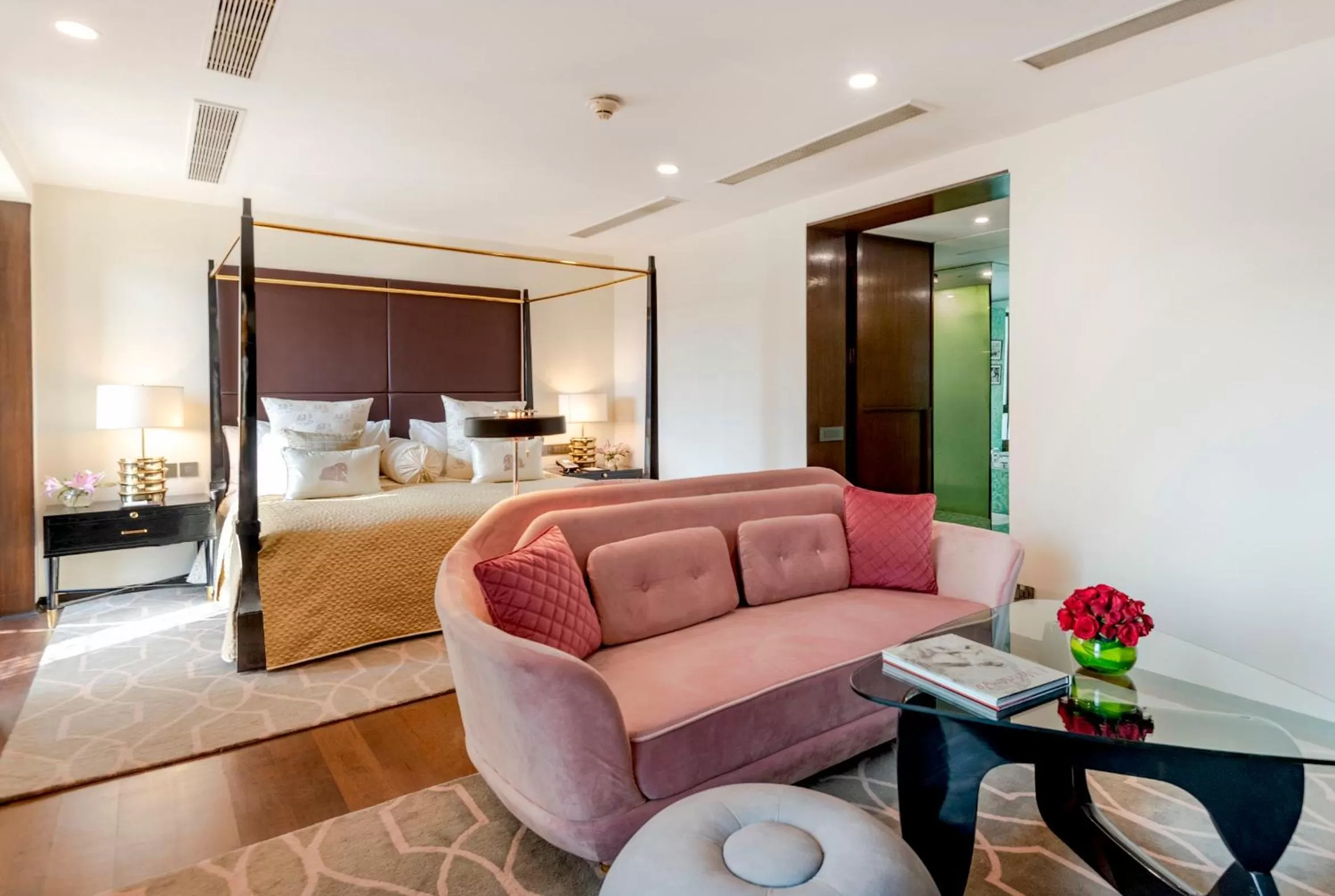 Seating area, Bed in The Lodhi – A member of The Leading Hotels Of The World