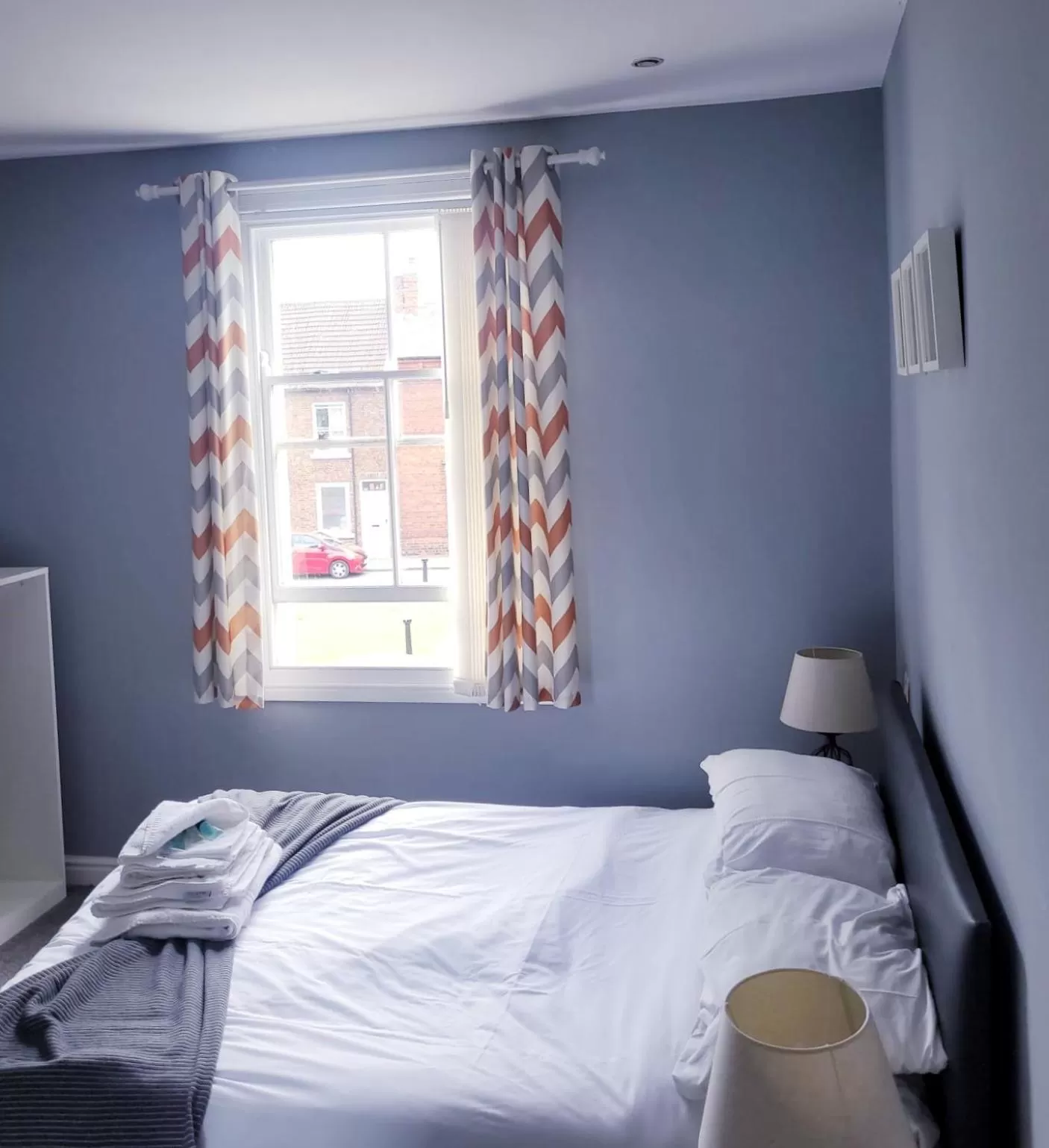 Bedroom, Bed in The Grey Horse