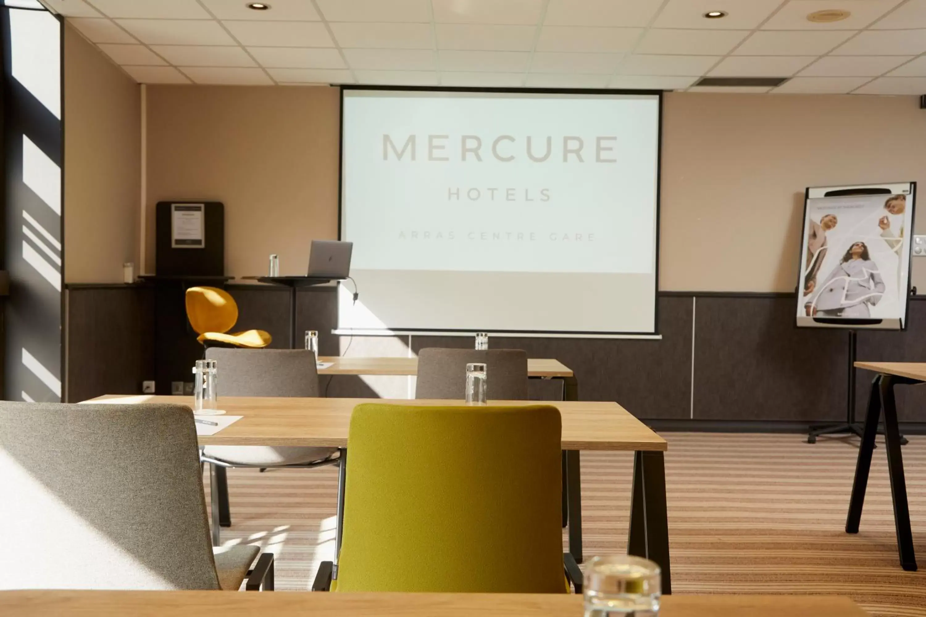 On site in Mercure Arras Centre Gare