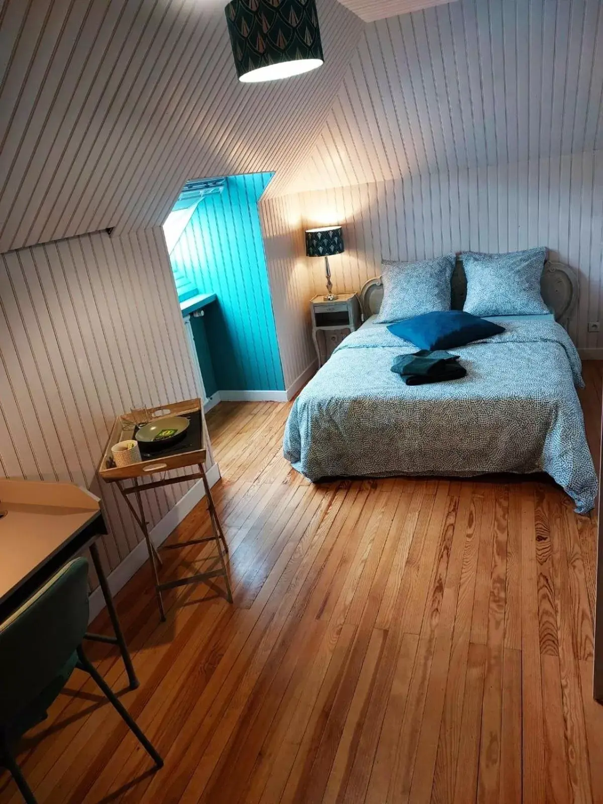 Double Room in L'Escale du Monde Double Room in L'Escale du Monde