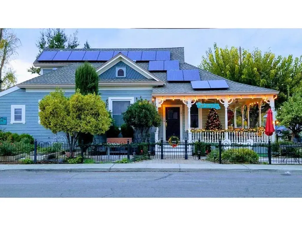 Property building in Abbey House Inn Property building in Abbey House Inn