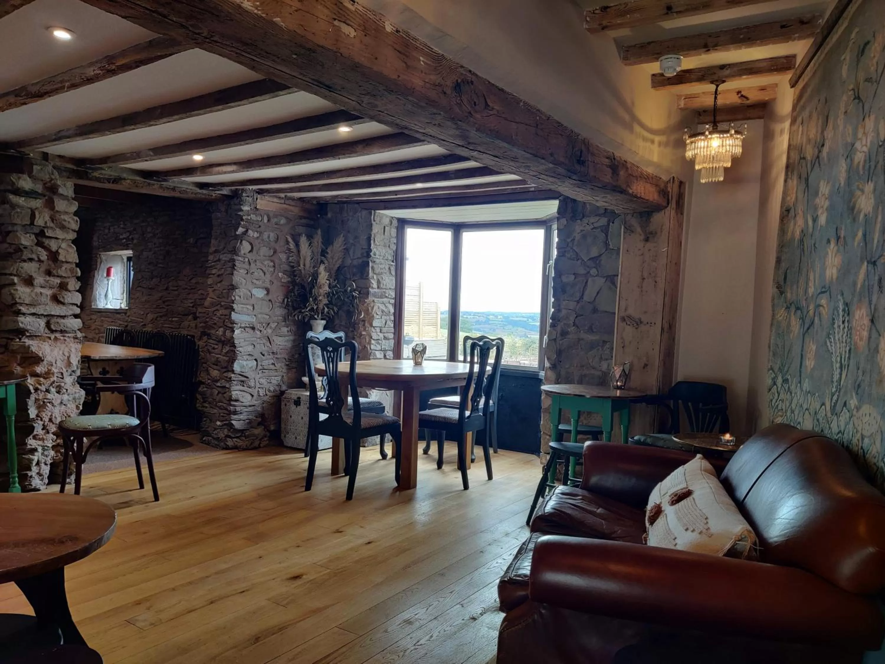 Communal lounge/ TV room in Hanley House