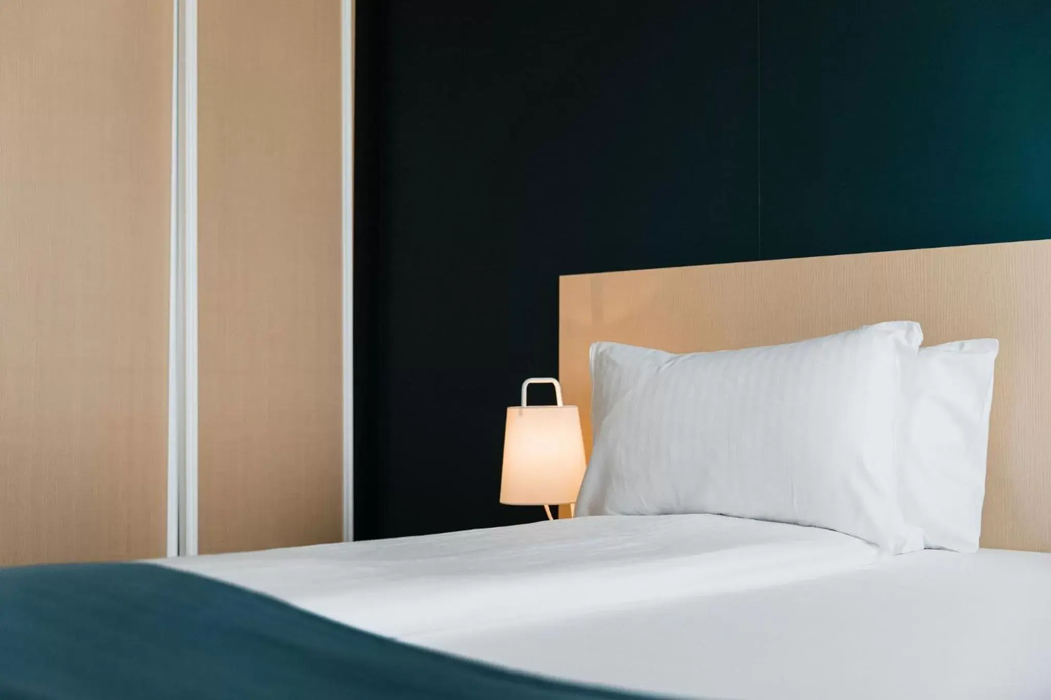 Bed in Reykjavik Lights Hotel by Keahotels