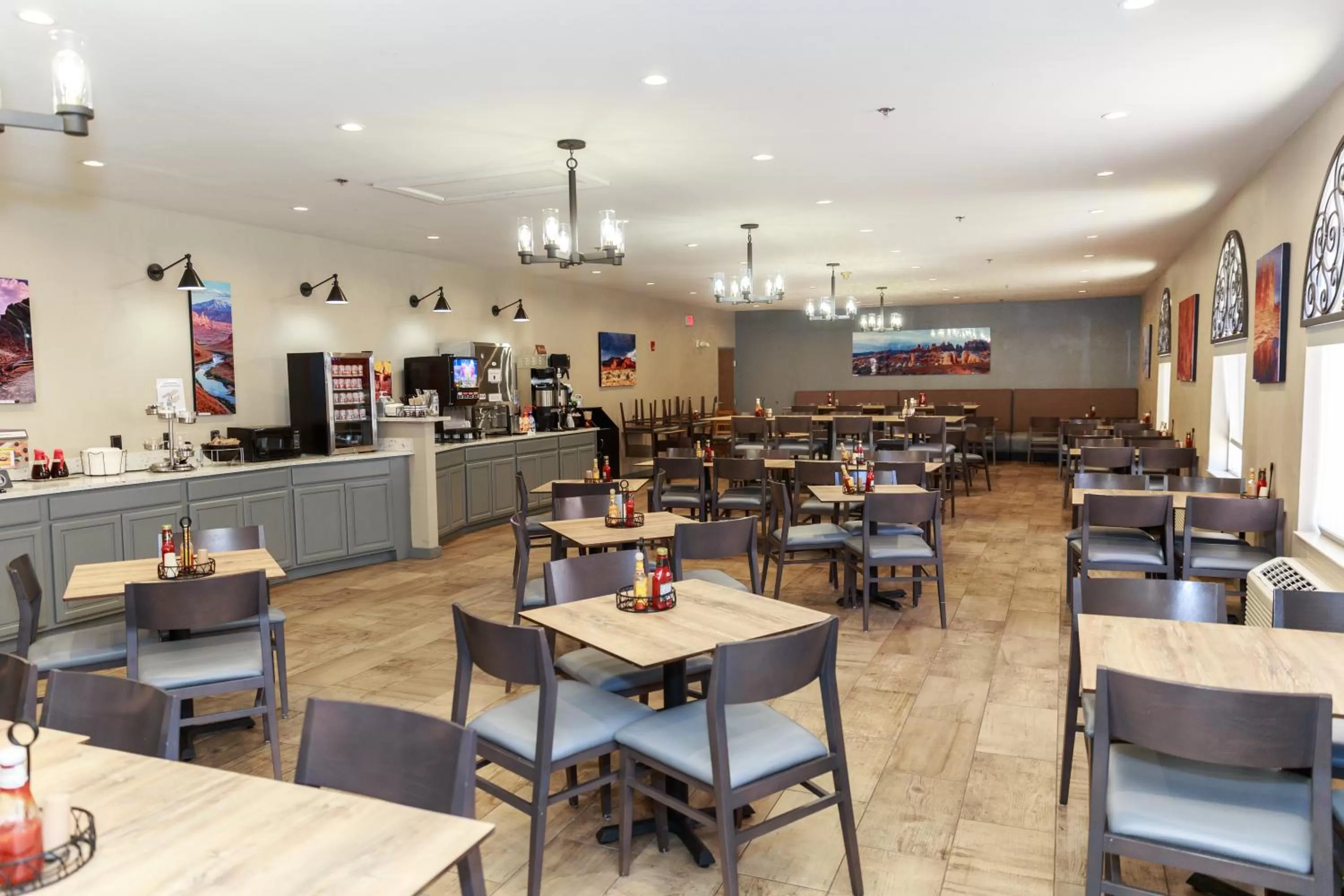 Breakfast in Aarchway Inn