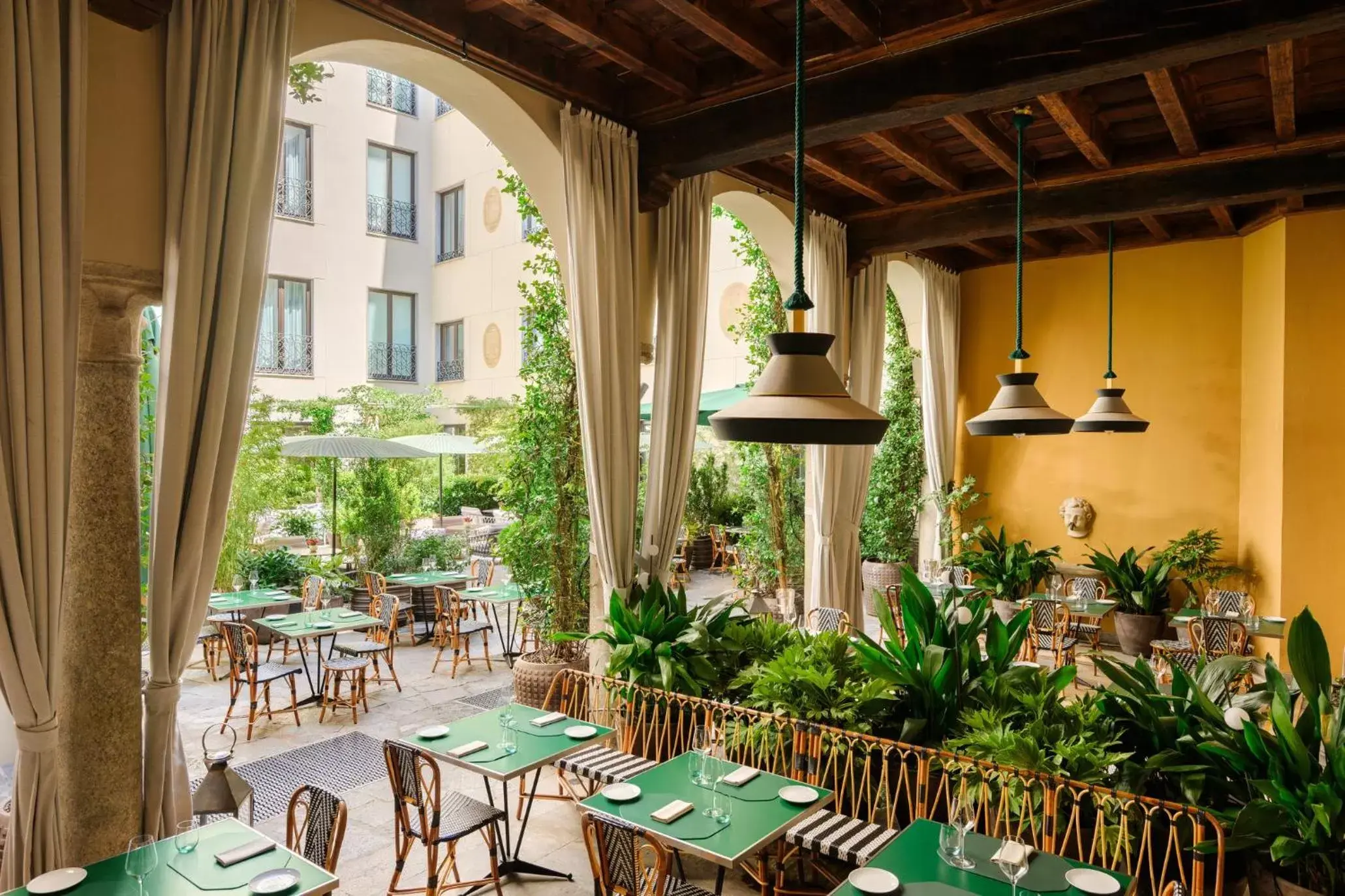 Restaurant/Places to Eat in Mandarin Oriental, Milan