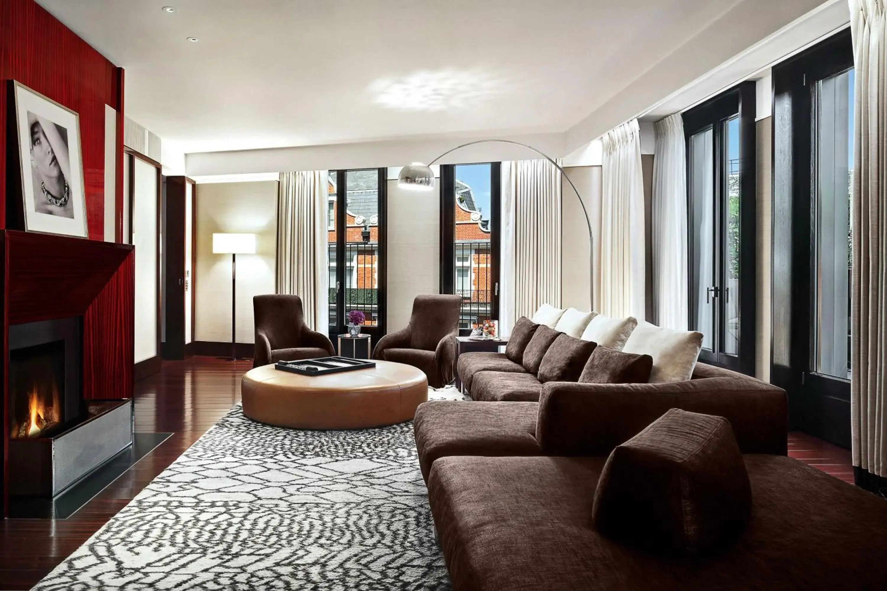 Living room, Seating Area in Bulgari Hotel London