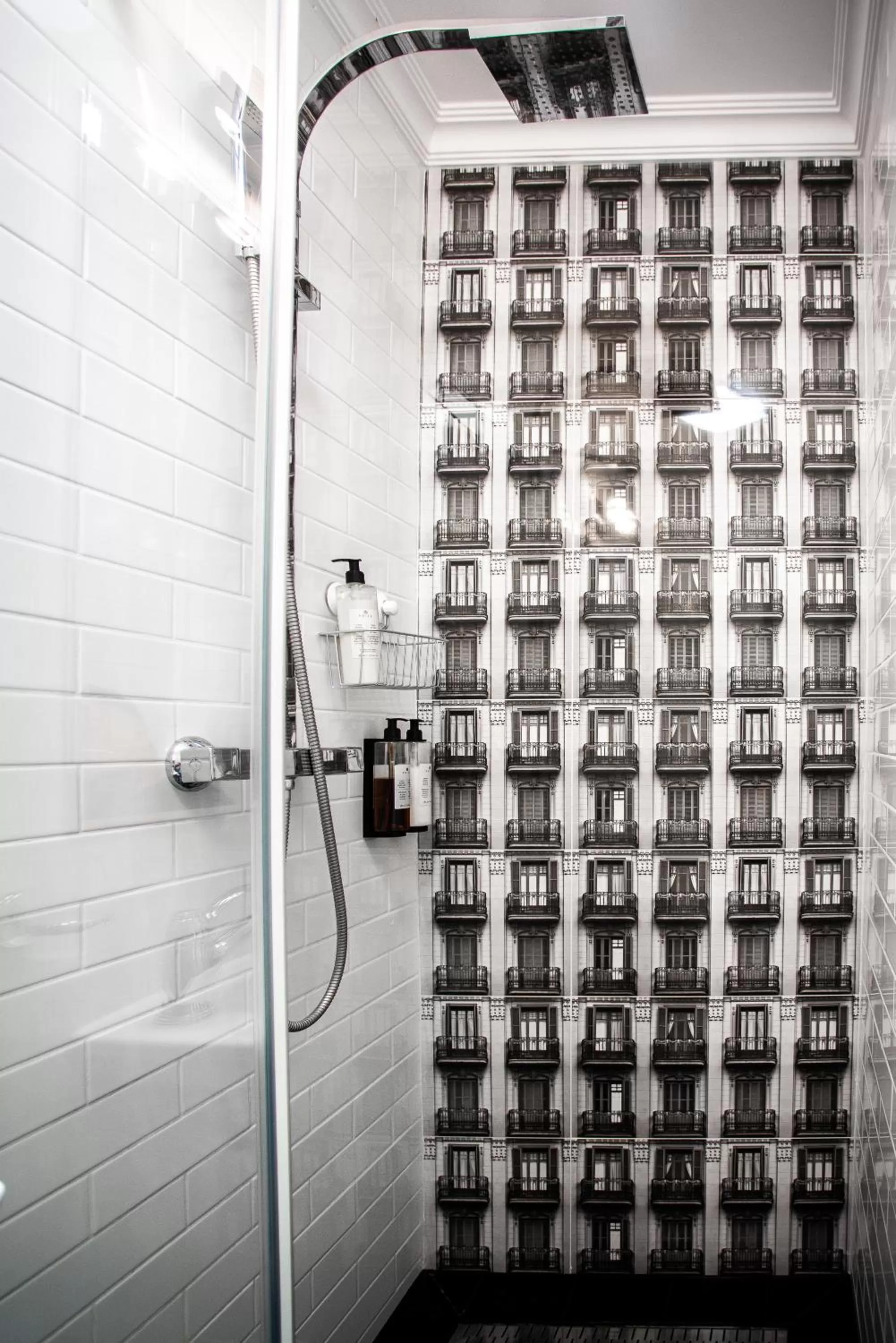 Shower in Willa Krakowska