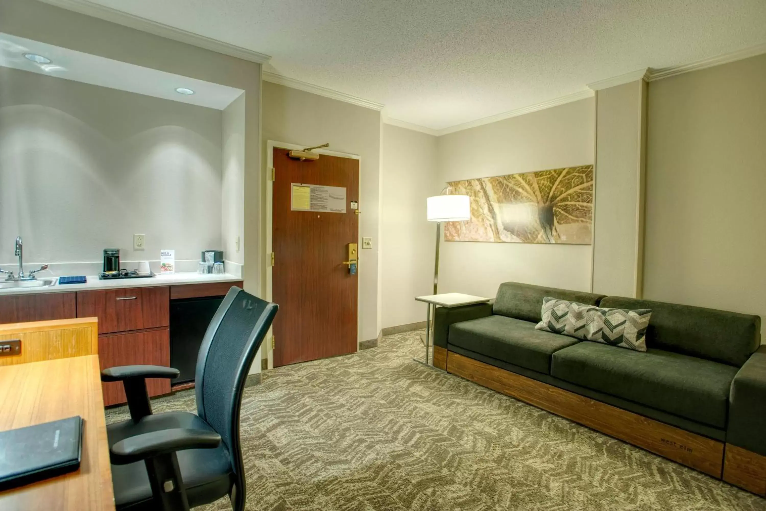 Photo of the whole room, Seating Area in SpringHill Suites by Marriott Lawrence Downtown