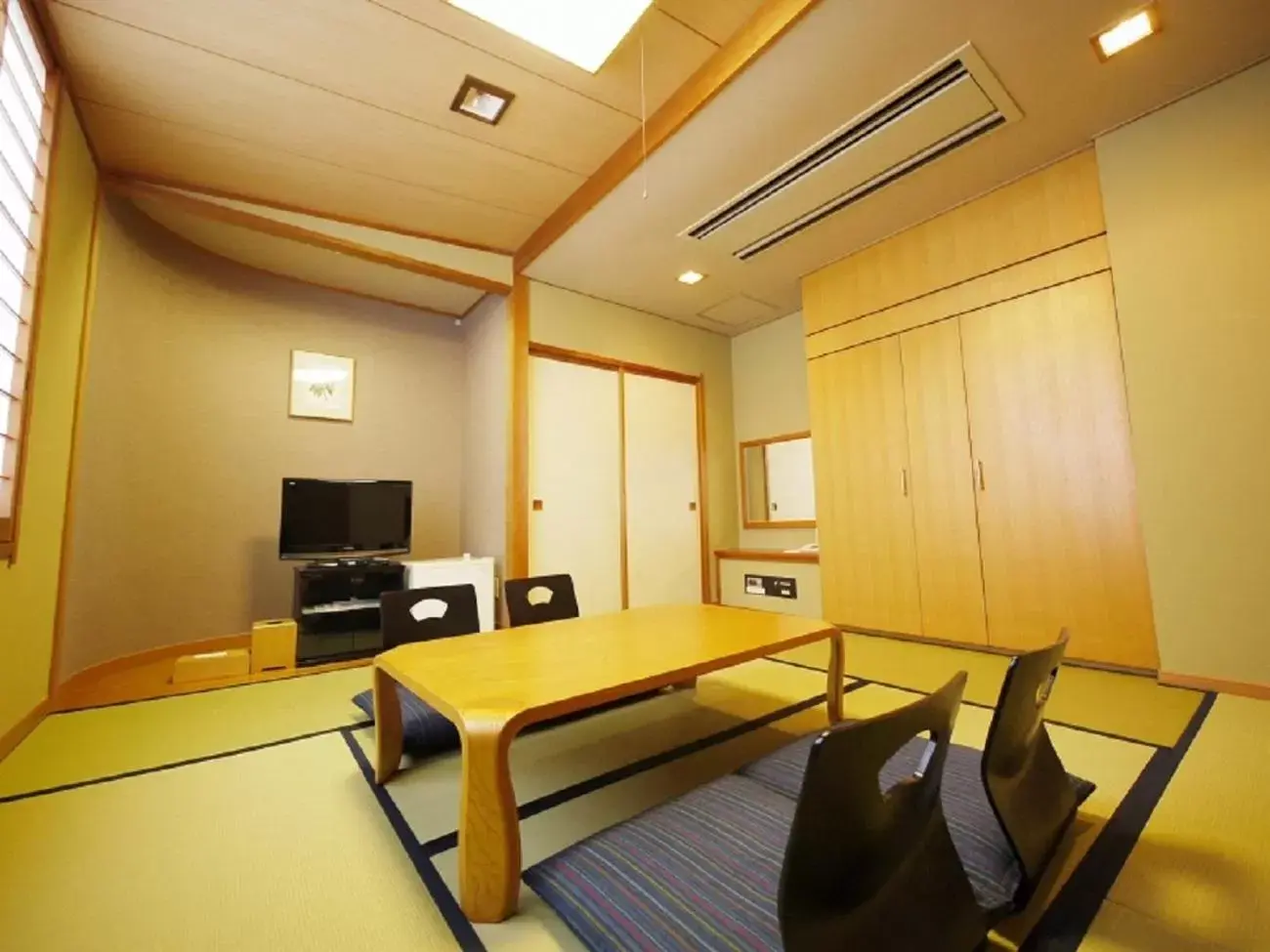 Photo of the whole room in Hotel Route-Inn Seibu Chihibu Ekimae