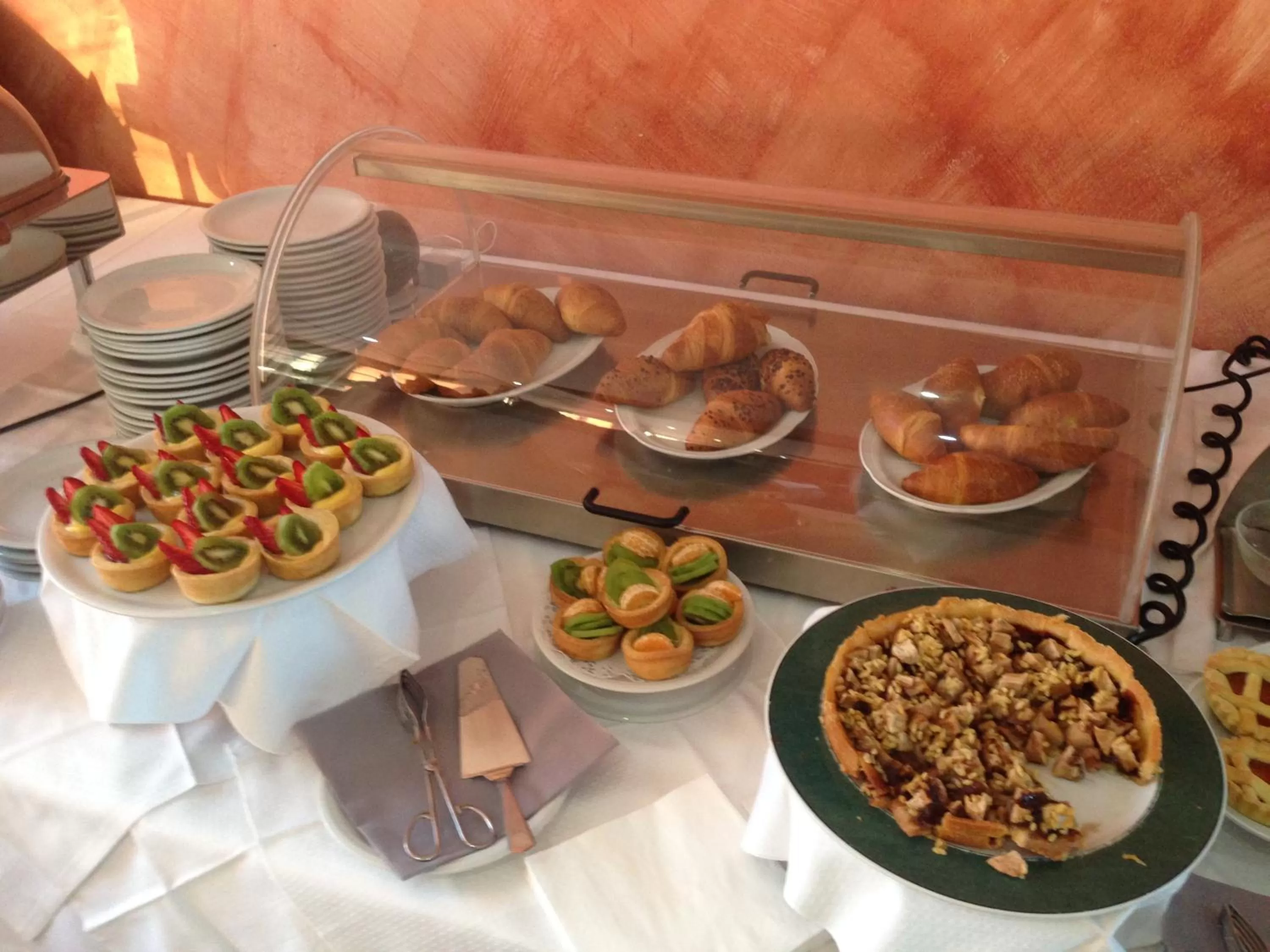 English/Irish breakfast in Green Hotel Ninfa