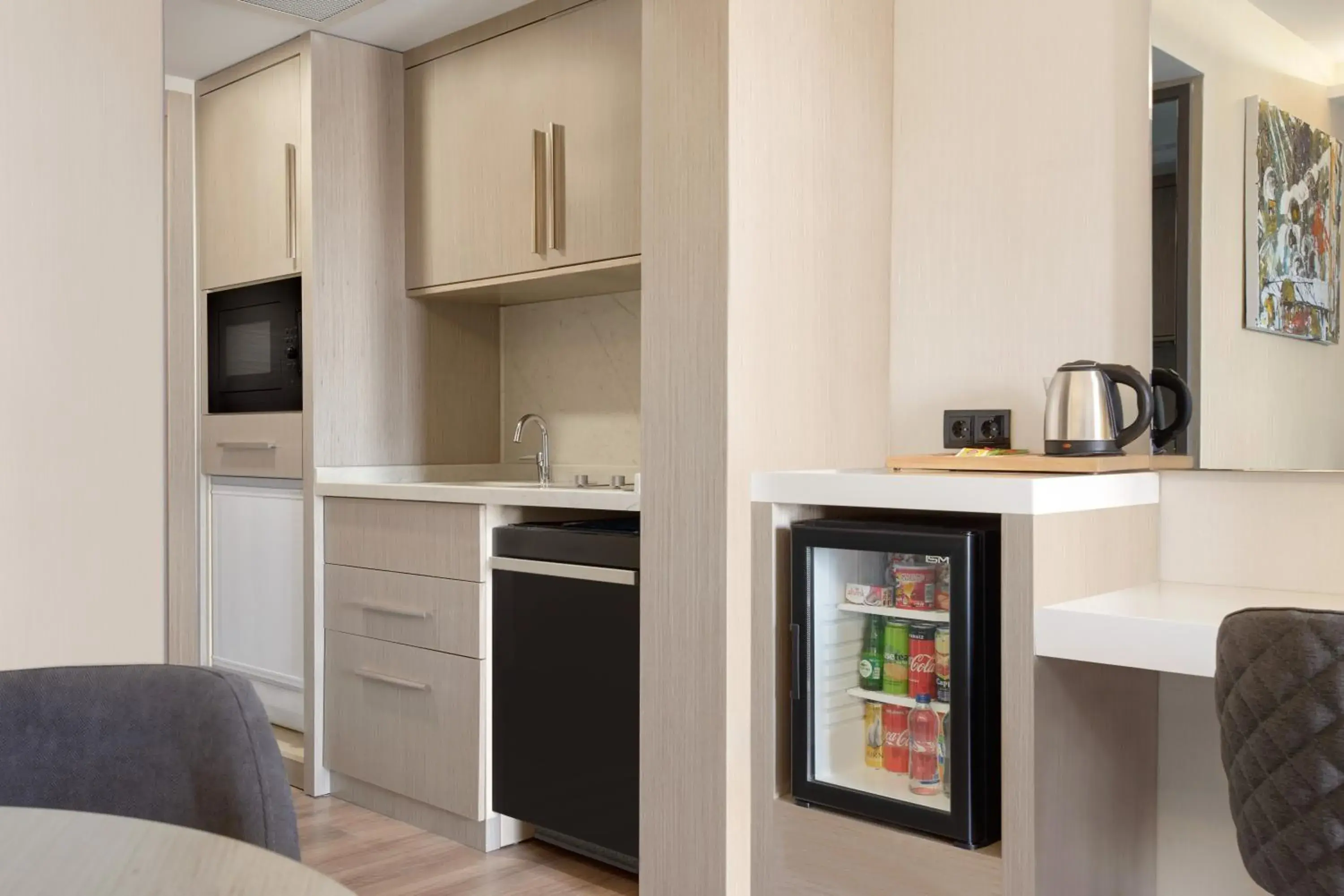 Kitchen or kitchenette, Kitchen/Kitchenette in Ramada Residences by Wyndham Balikesir