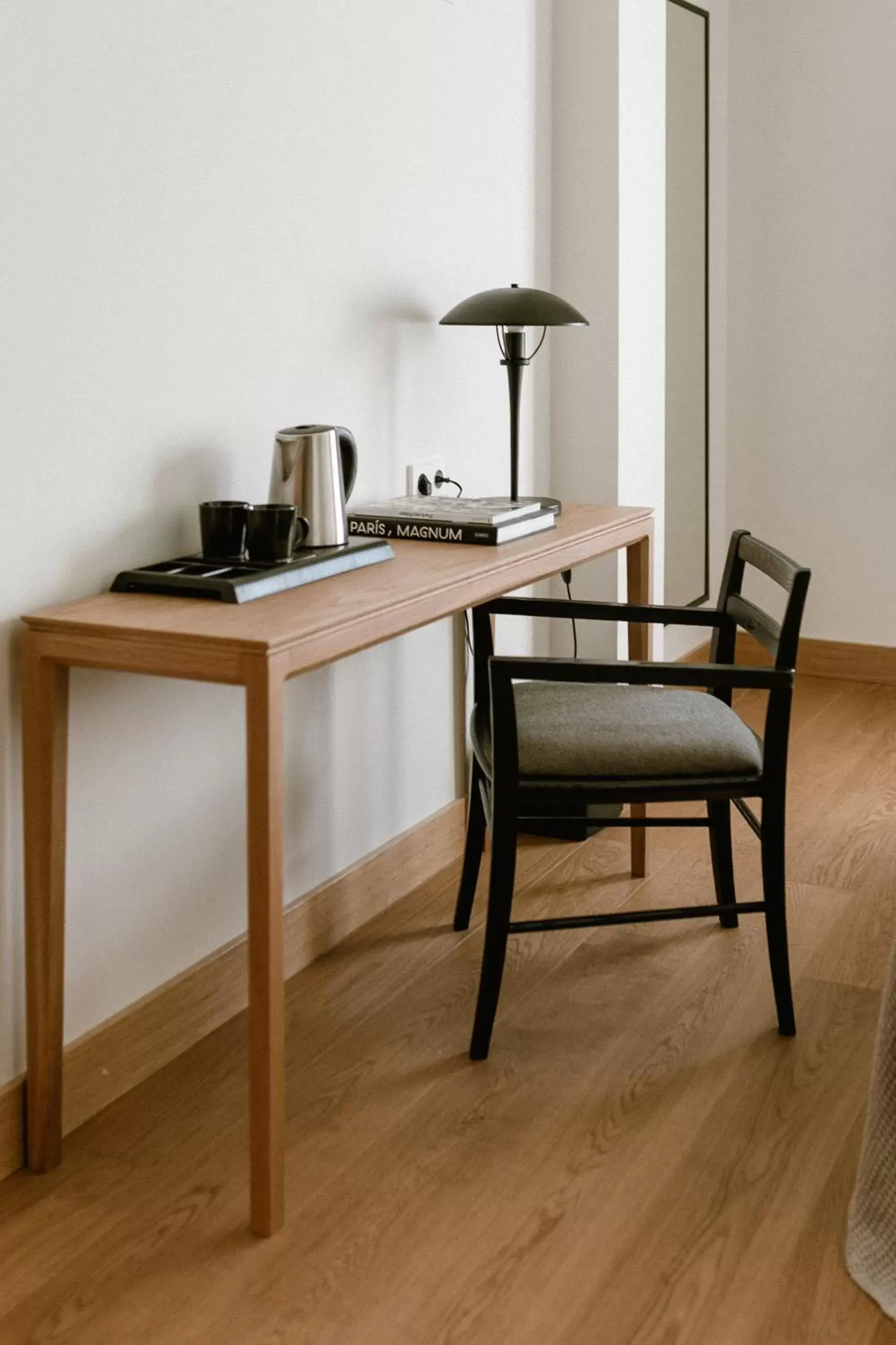 Coffee/tea facilities, Seating Area in Hotel Estepona Plaza