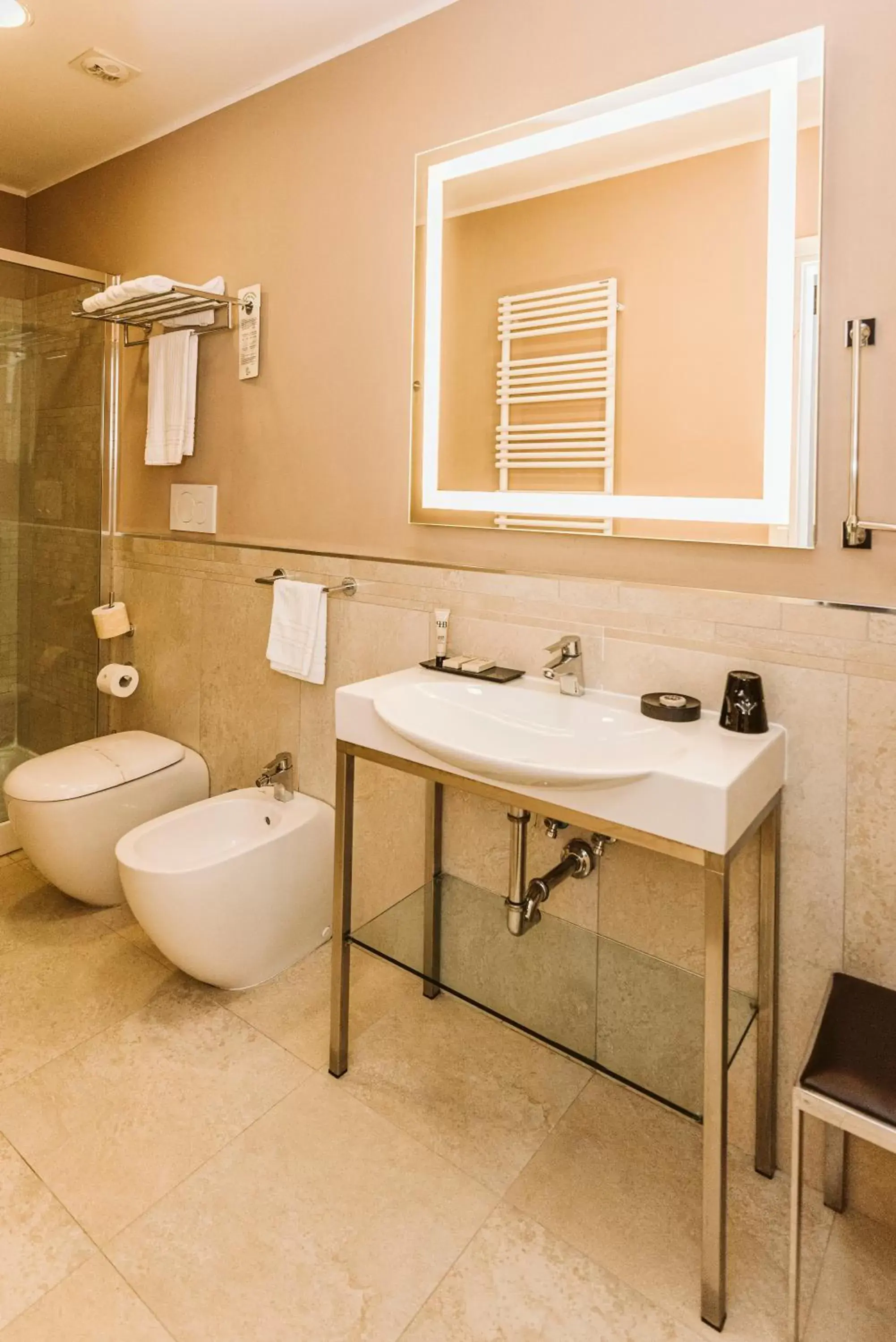 Bathroom in Palazzo Bezzi Hotel