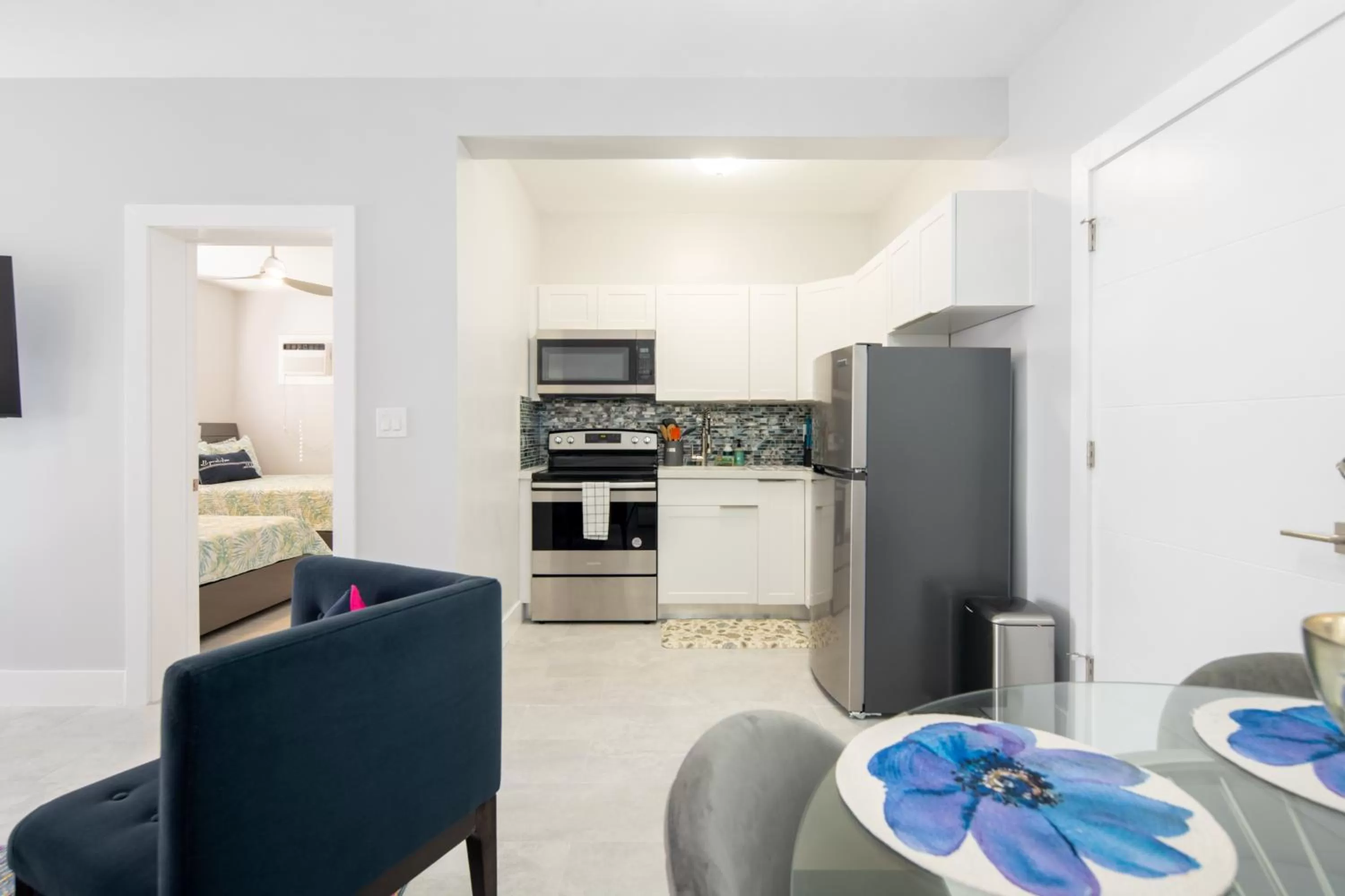 Kitchen or kitchenette in The Surf Hollywood Beach