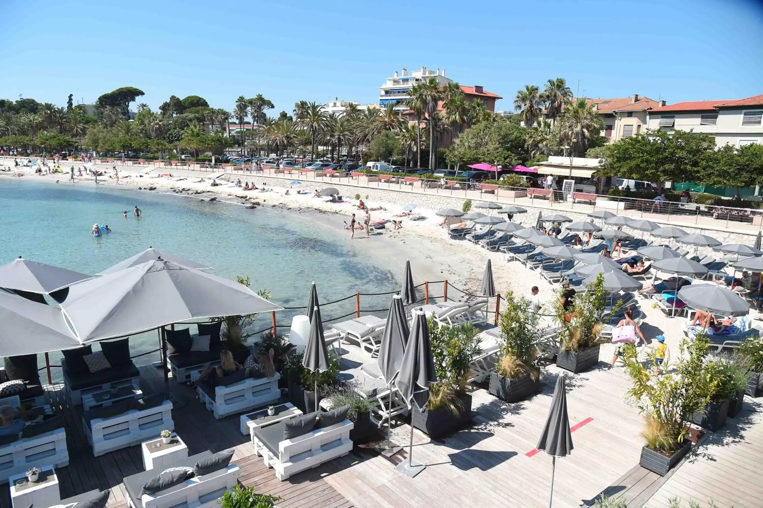 Beach in Royal Antibes - Luxury Hotel, Résidence, Beach & Spa