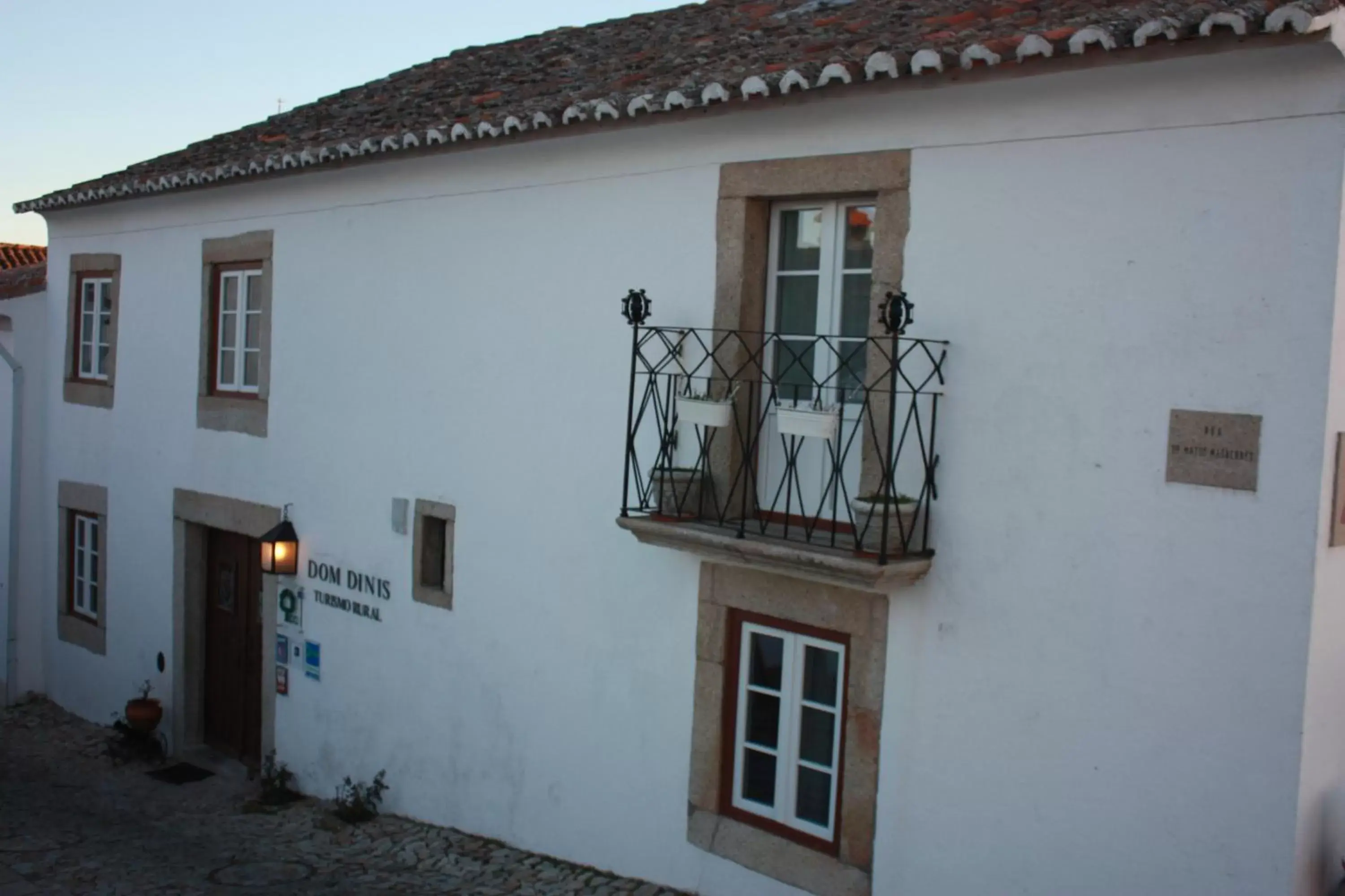 Facade/entrance, Property Building in Dom Dinis Marvão