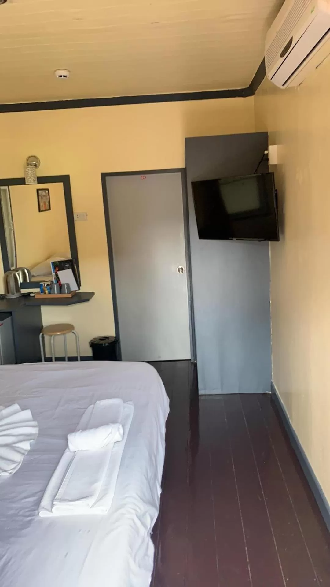 TV and multimedia, Bed in The White Elephant Resort